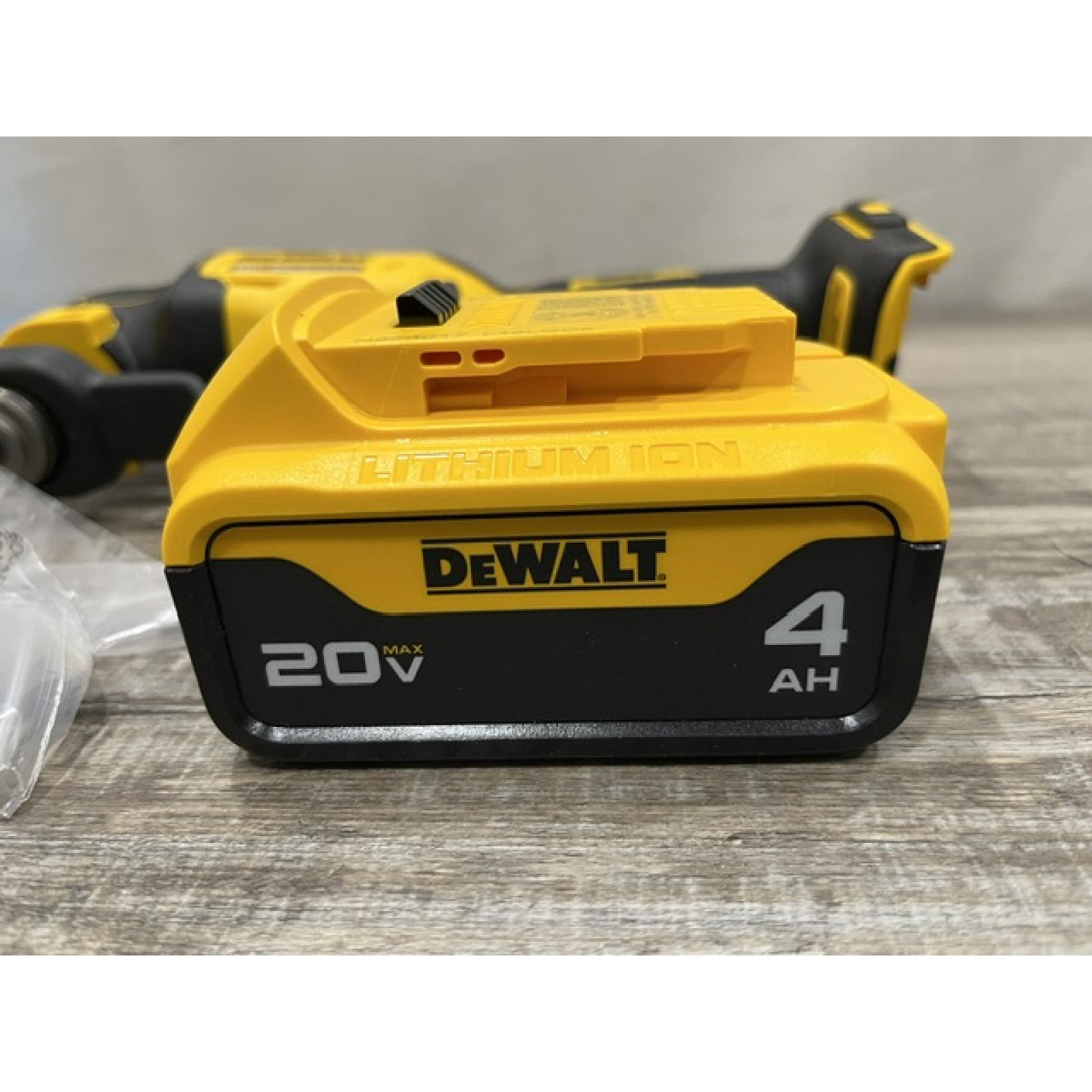 AS-IS DEWALT ATOMIC 20V MAX Lithium-Ion Cordless Brushless Oscillating Tool Kit
