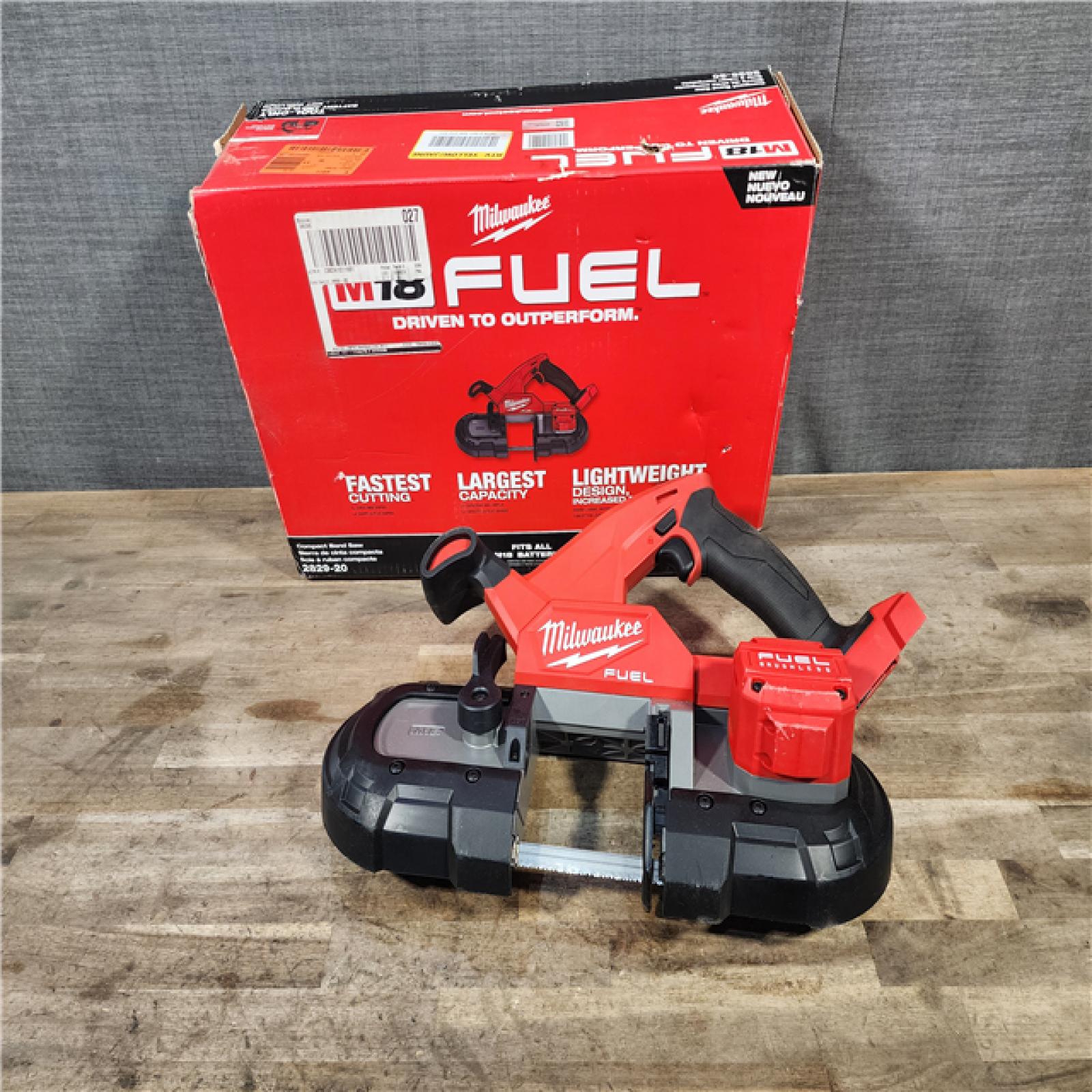 HOUSTON LOCATION - AS-IS Milwaukee M18 Fuel 3-1/4 18V Brushless Compact Band Saw 2829-20 (Bare Tool)