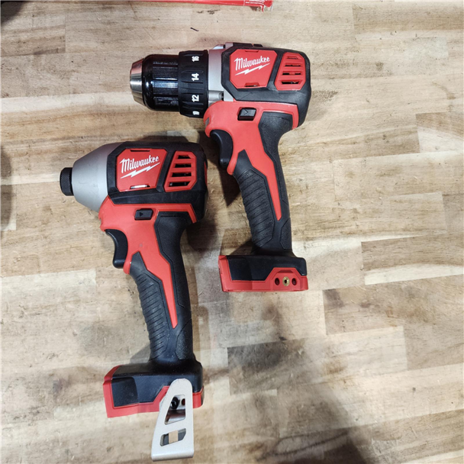 HOUSTON LOCATION - AS-IS Milwaukee 18V Lithium-Ion Cordless Drill Driver/Impact Driver Combo Kit