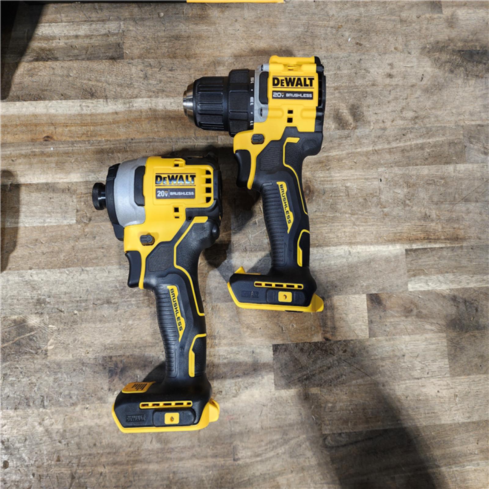 HOUSTON LOCATION - AS-IS Dewalt DCK225D2 20V MAX ATOMIC Brushless Compact Lithium-Ion 1/2 in. Cordless Drill Driver and 1/4 in. Impact Driver Combo Kit with 2 Batteries 2 Ah