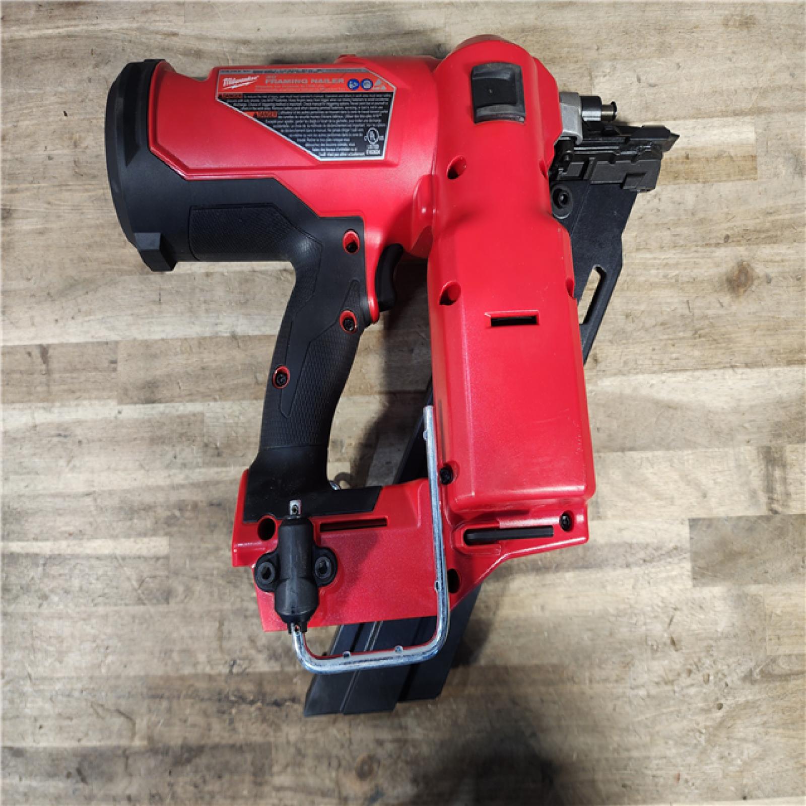 HOUSTON LOCATION - AS-IS (APPEARS LIKE NEW) Milwaukee M18 FUEL 30 Degree Framing Nailer (TOOL ONLY)