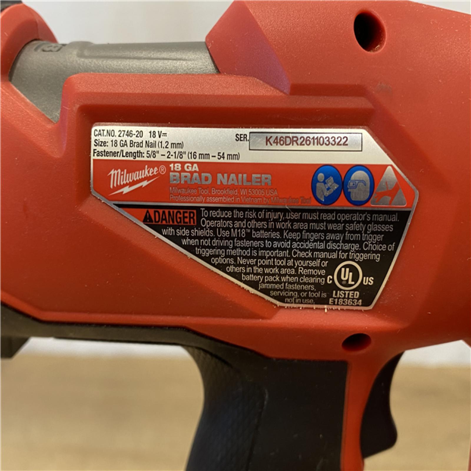 AS-IS Milwaukee FUEL 18-Volt Lithium-Ion Brushless Cordless Gen II 18-Gauge Brad Nailer (Tool-Only)