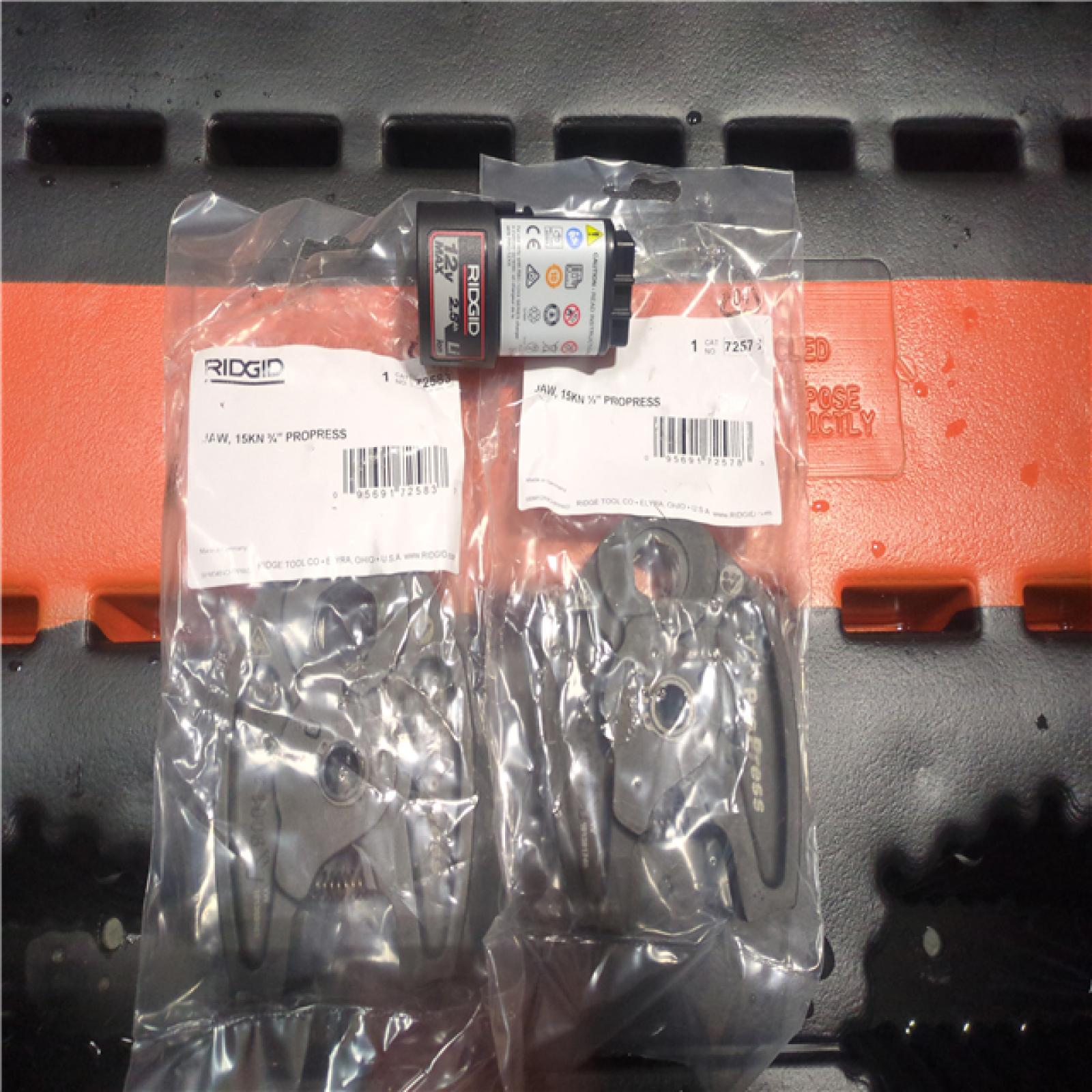 California AS-IS Ridgid RP 115 Mini Press Tool Kit  Includes (1) Battery  Charger & Hard Case