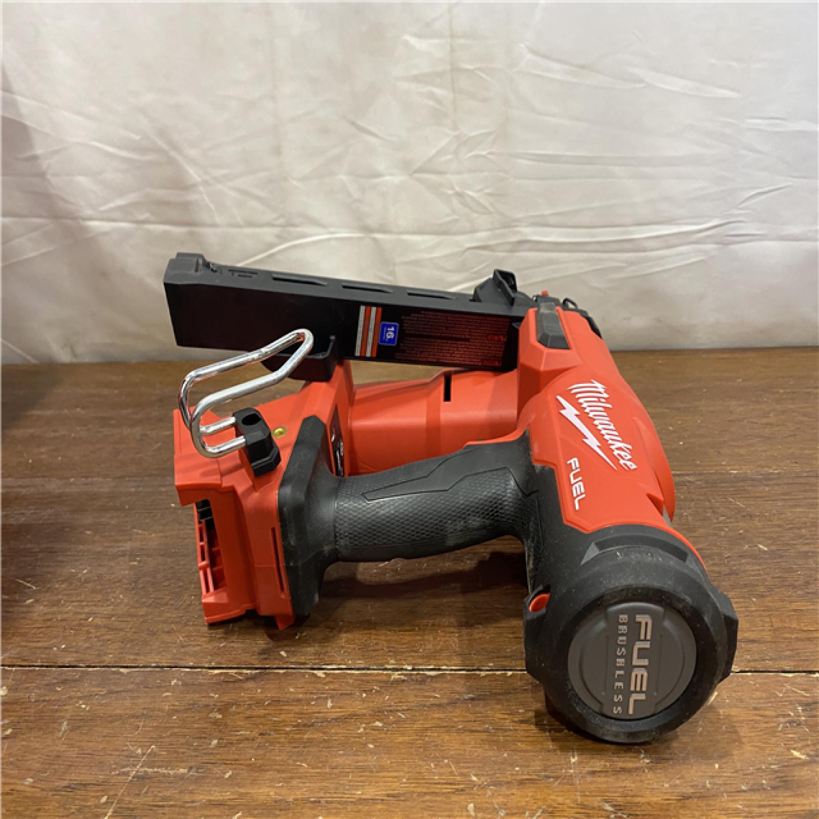 AS-IS Milwaukee 2841-20 18V Cordless Gen II 16 Gauge Angled Finish Nailer (Tool Only)