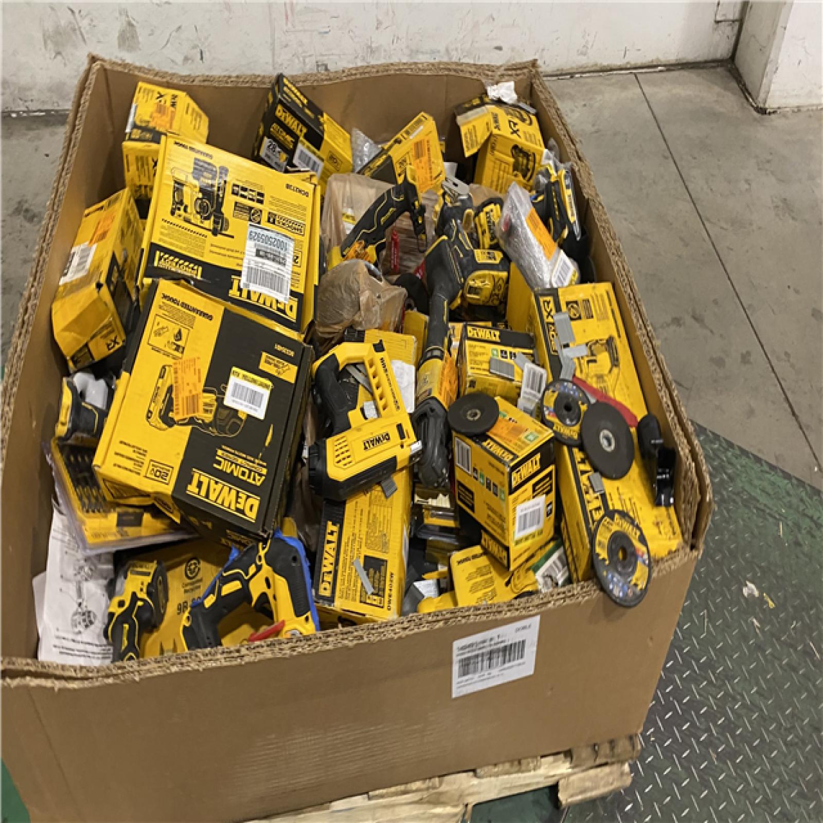 Dallas Location - As-Is DEWALT Tool Pallet