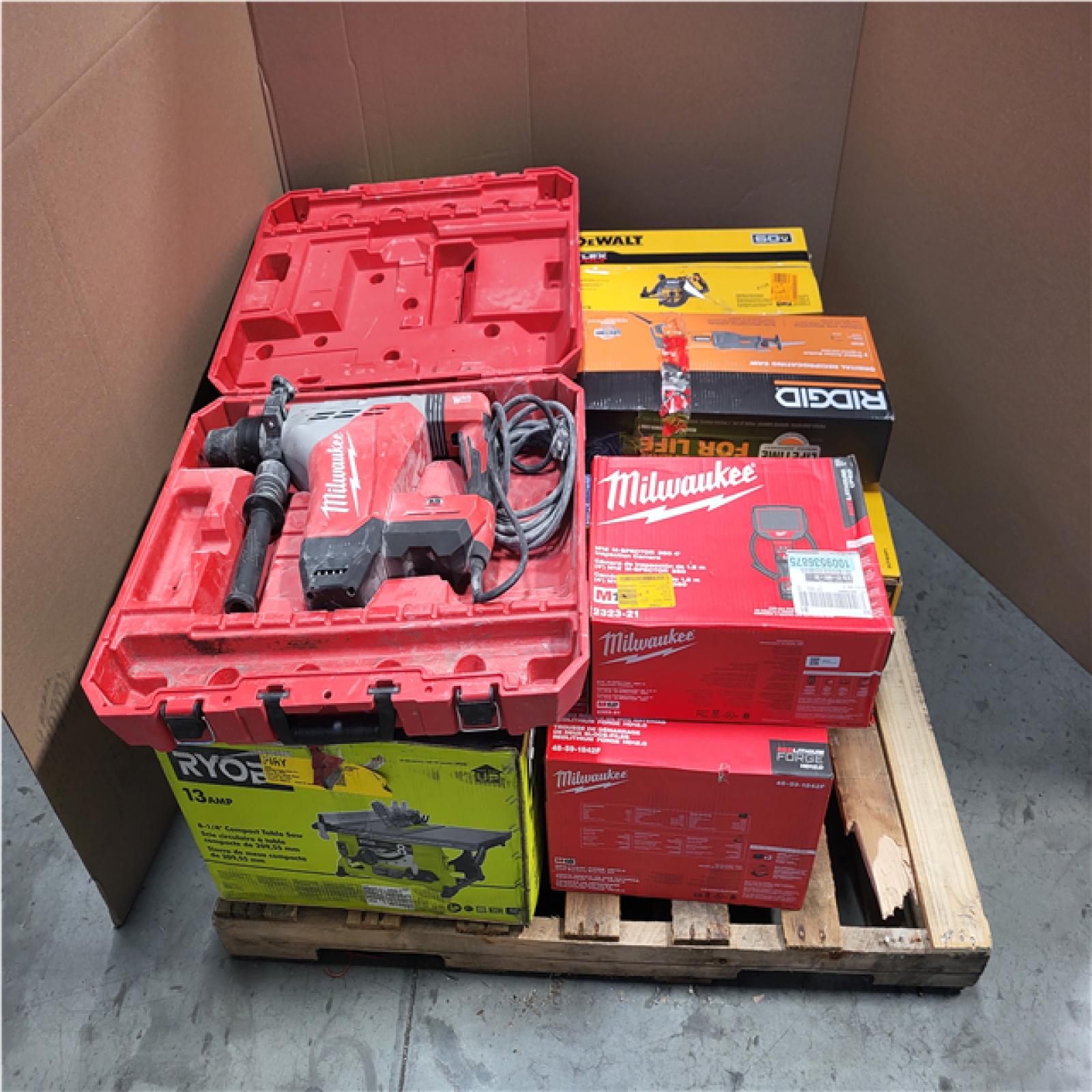CALIFORNIA AS-IS TOOL PALLET
