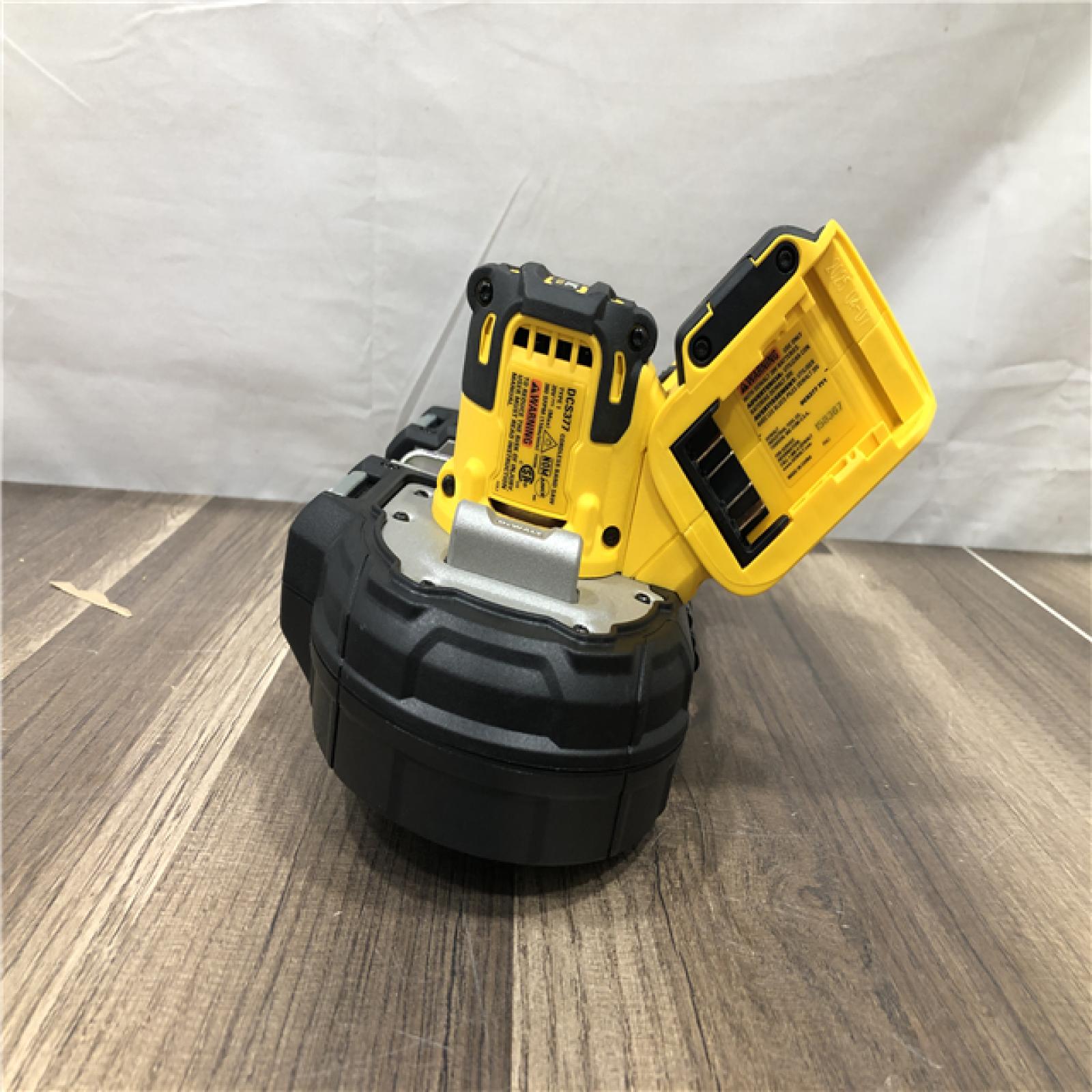 AS-IS DEWALT ATOMIC 20V MAX Cordless Brushless Compact 1-3/4 in. Bandsaw (Tool Only)