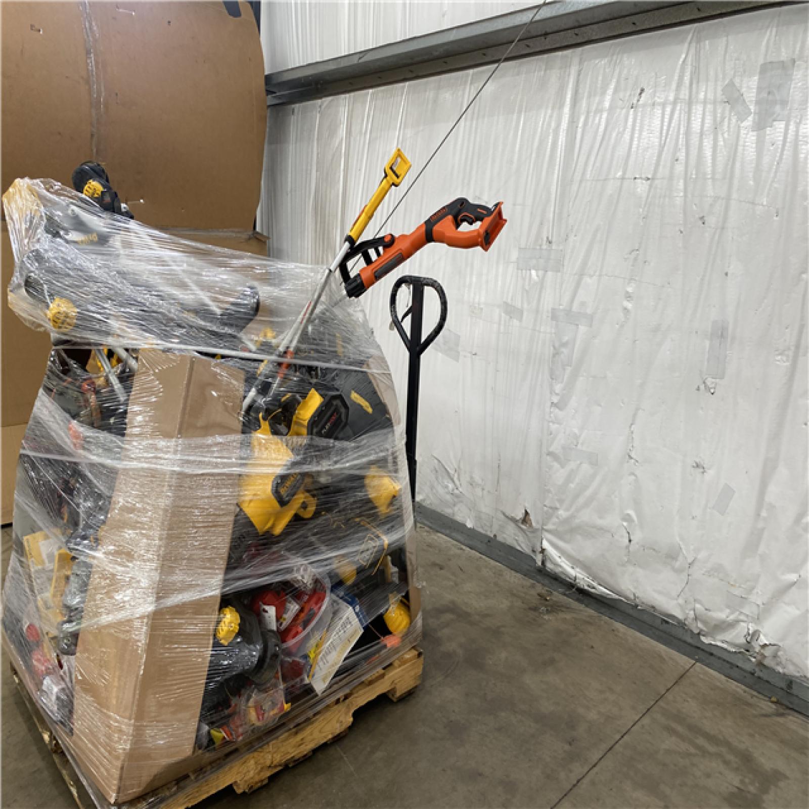Houston Location - AS IS Tool Pallet