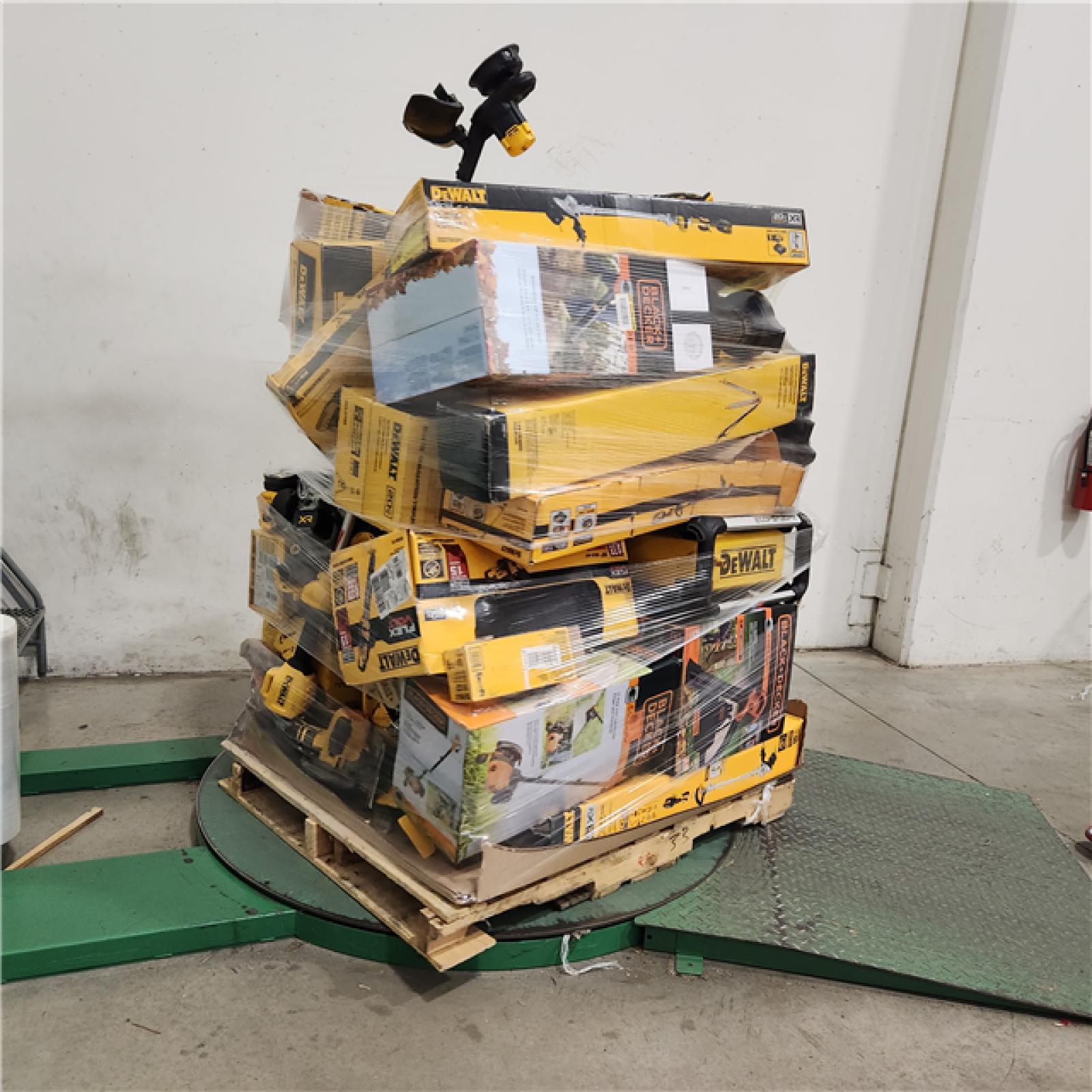 Dallas Location - As-Is DEWALT Tool Pallet