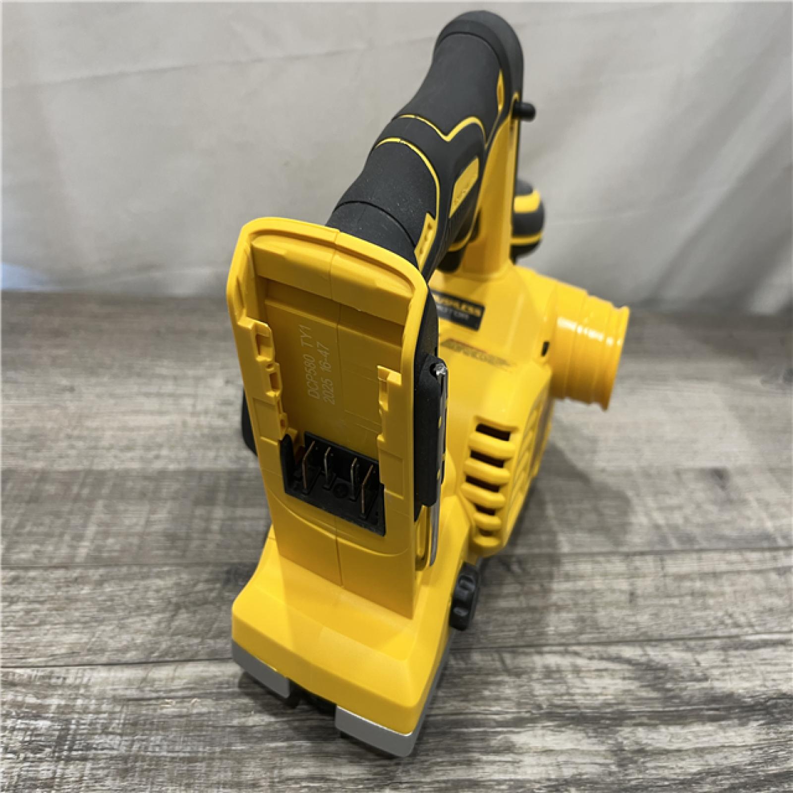 AS-IS DEWALT 20V MAX XR Cordless Brushless 3-1/4 in. Planer (Tool Only)
