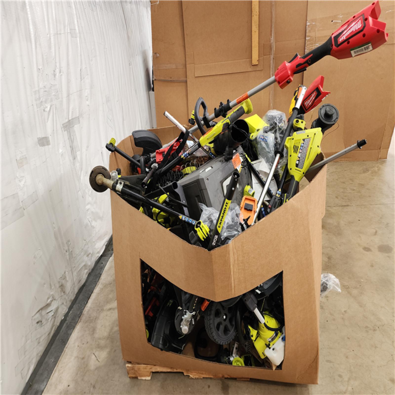 HOUSTON LOCATION - AS-IS TOOL PALLET