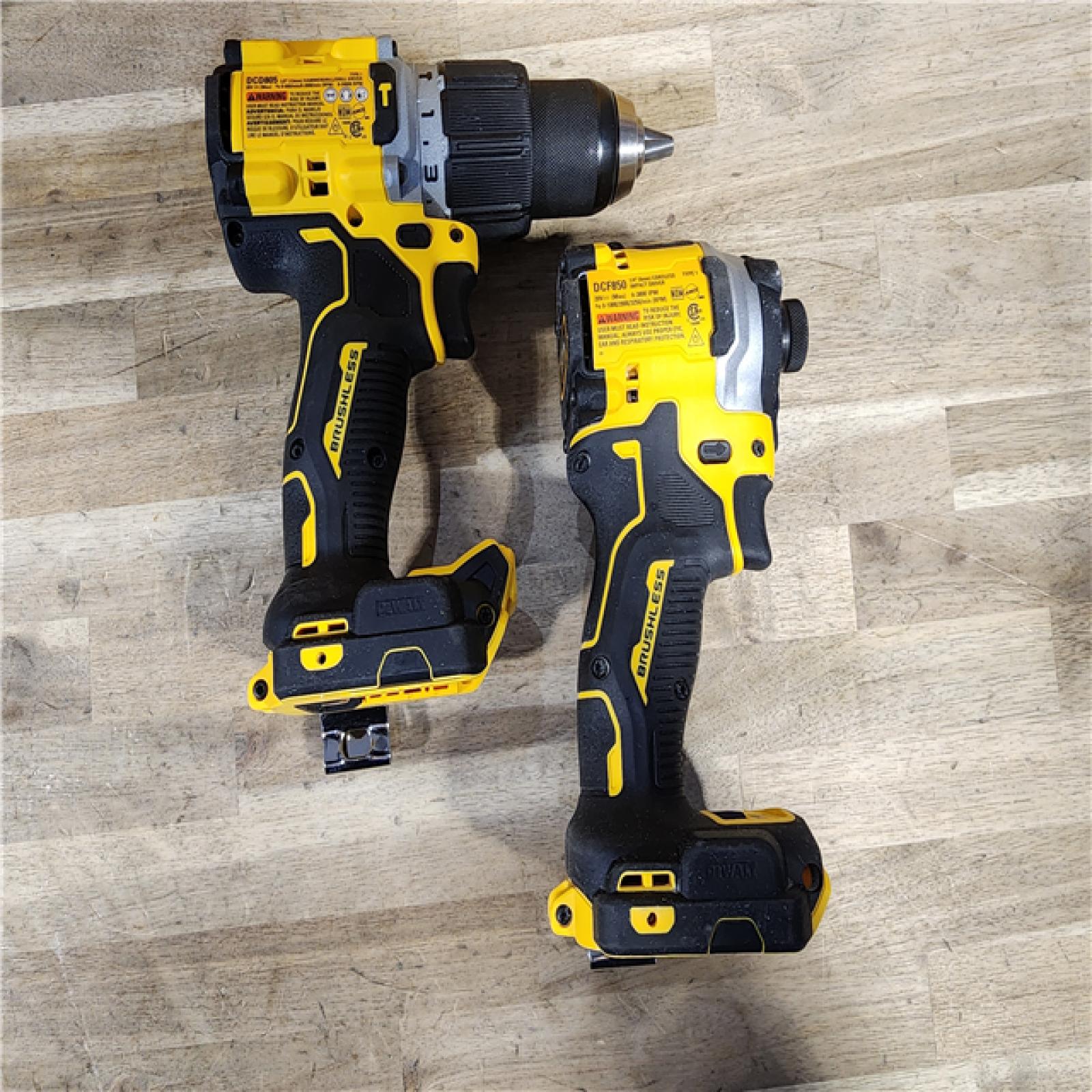 HOUSTON LOCATION - AS-IS DEWALT 20V MAX XR Hammer Drill and ATOMIC Impact Driver 2 Tool Cordless Combo Kit with (2) 4.0Ah Batteries, Charger, and Bag