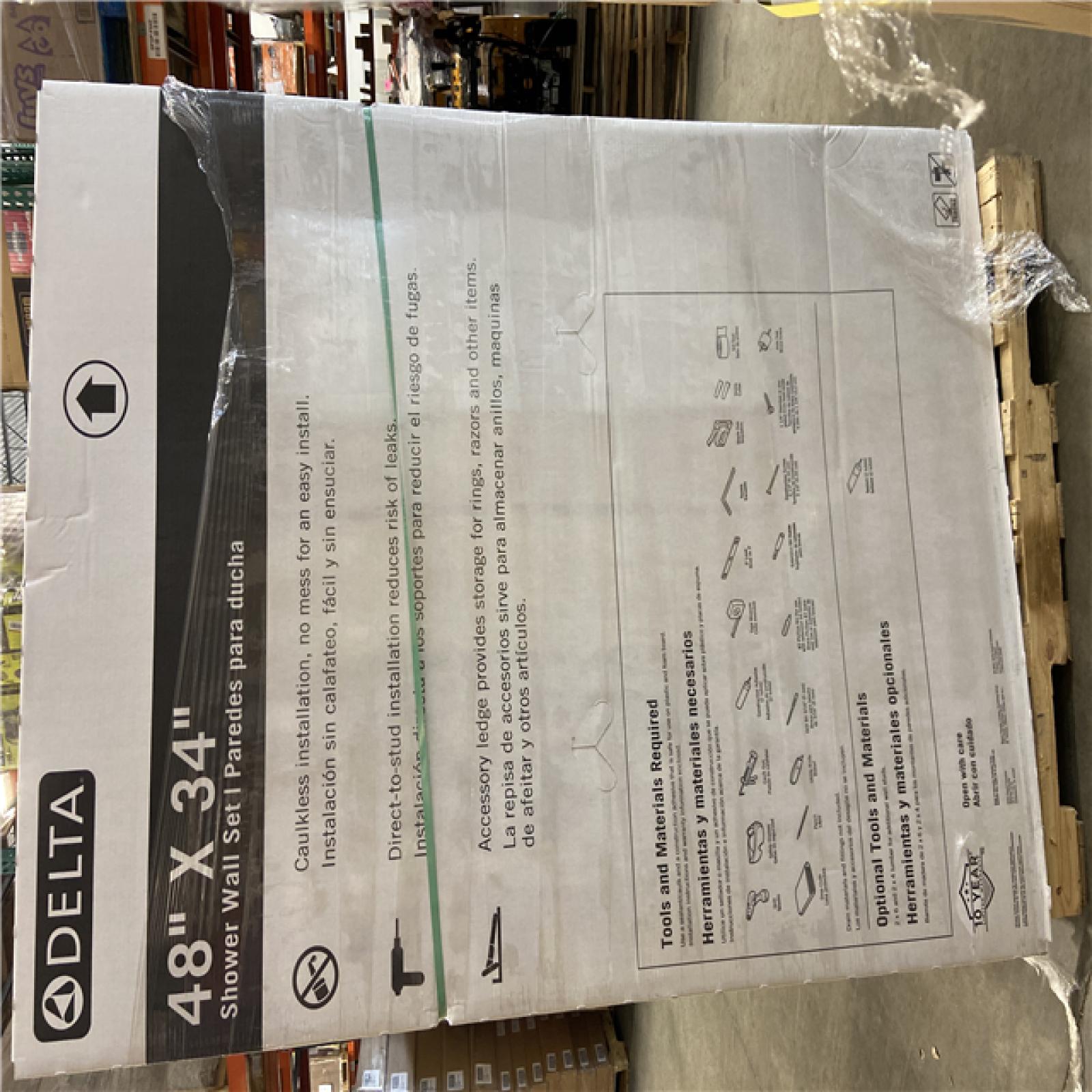 DALLAS LOCATION - DELTA FAUCET 48X34IN SHPWER WALL PALLET - (4 UNITS)