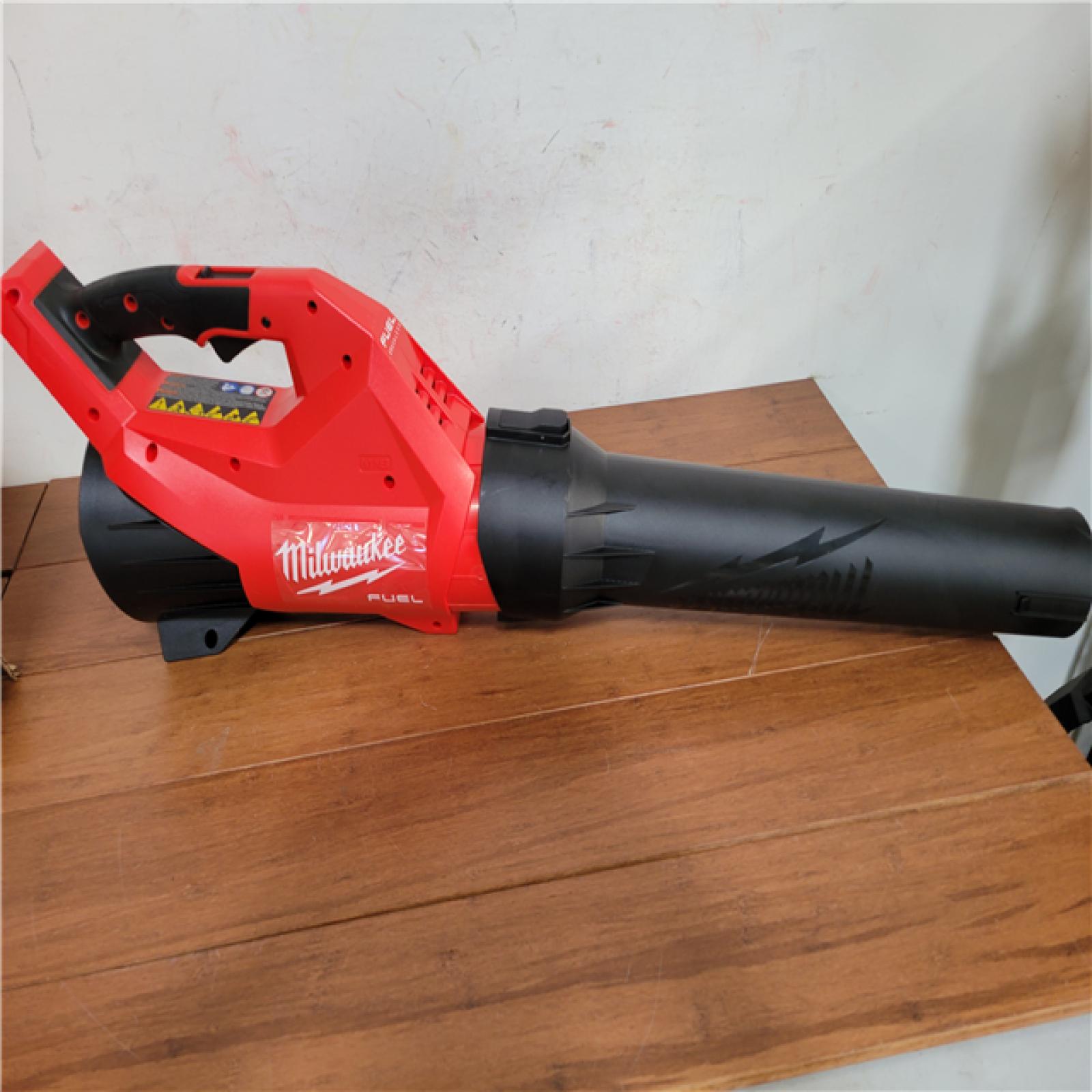 California NEW Milwaukee Blower (Tool Only)