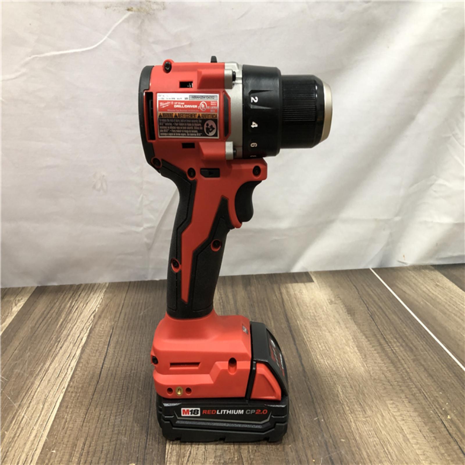 AS-IS Milwaukee 18V Lithium-Ion Brushless Cordless 1/2 in. Compact Drill/Driver Kit