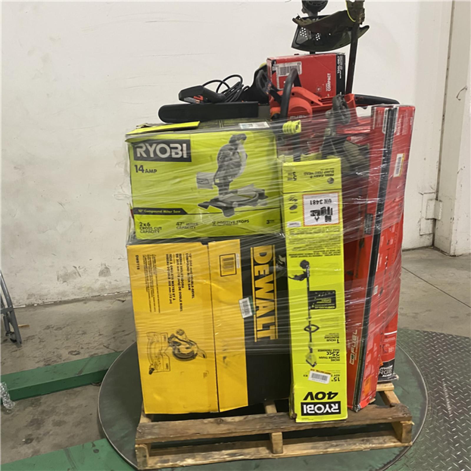 Dallas Location - As-Is Tool Pallet