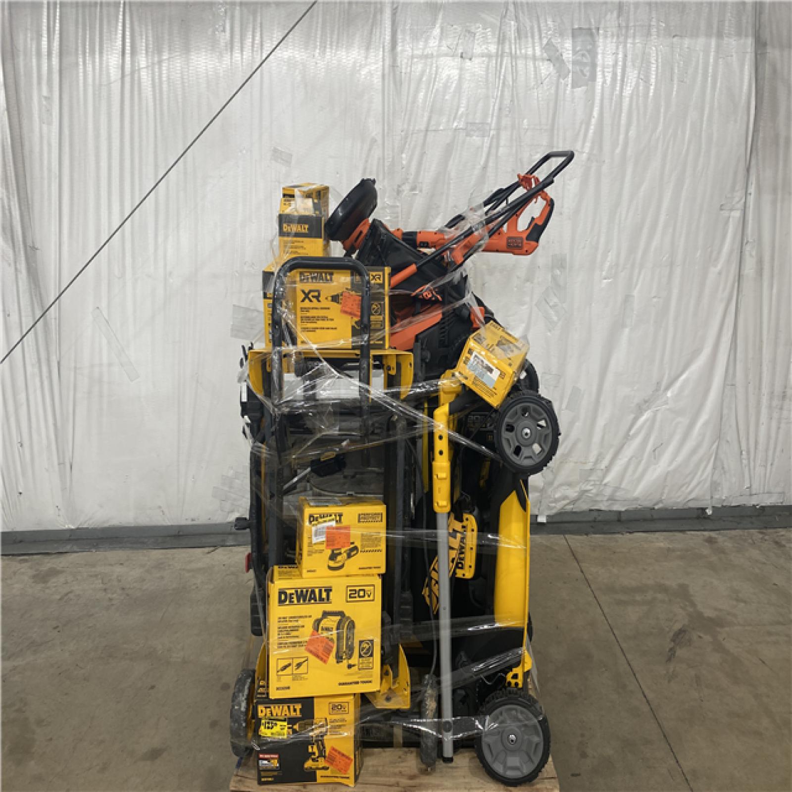 Houston Location AS IS - Tool Pallet