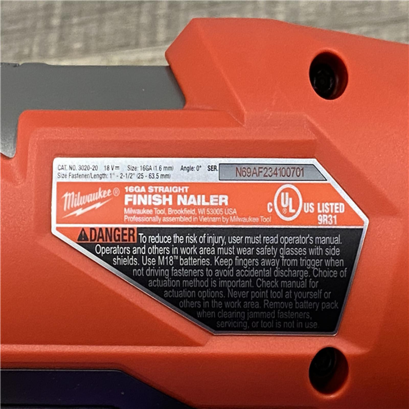 AS-IS Milwaukee FUEL 18-Volt Lithium-Ion Brushless Cordless Gen ll 16-Gauge Straight Finish Nailer (Tool Only)