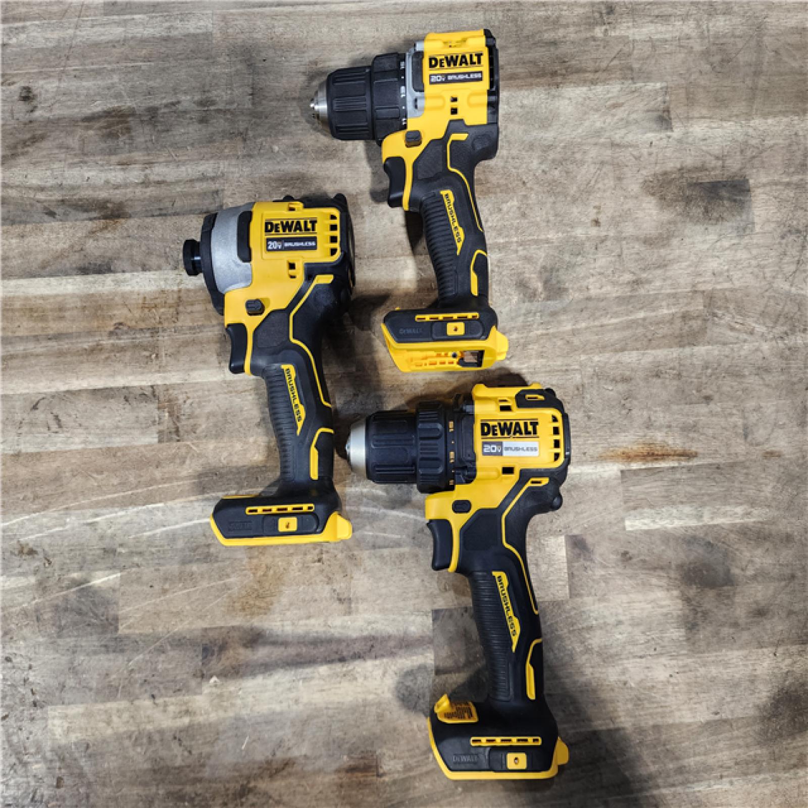 HOUSTON LOCATION - AS-IS DEWALT 3 TOOL COMBO KIT W/ (2) BATTERY & CHARGER