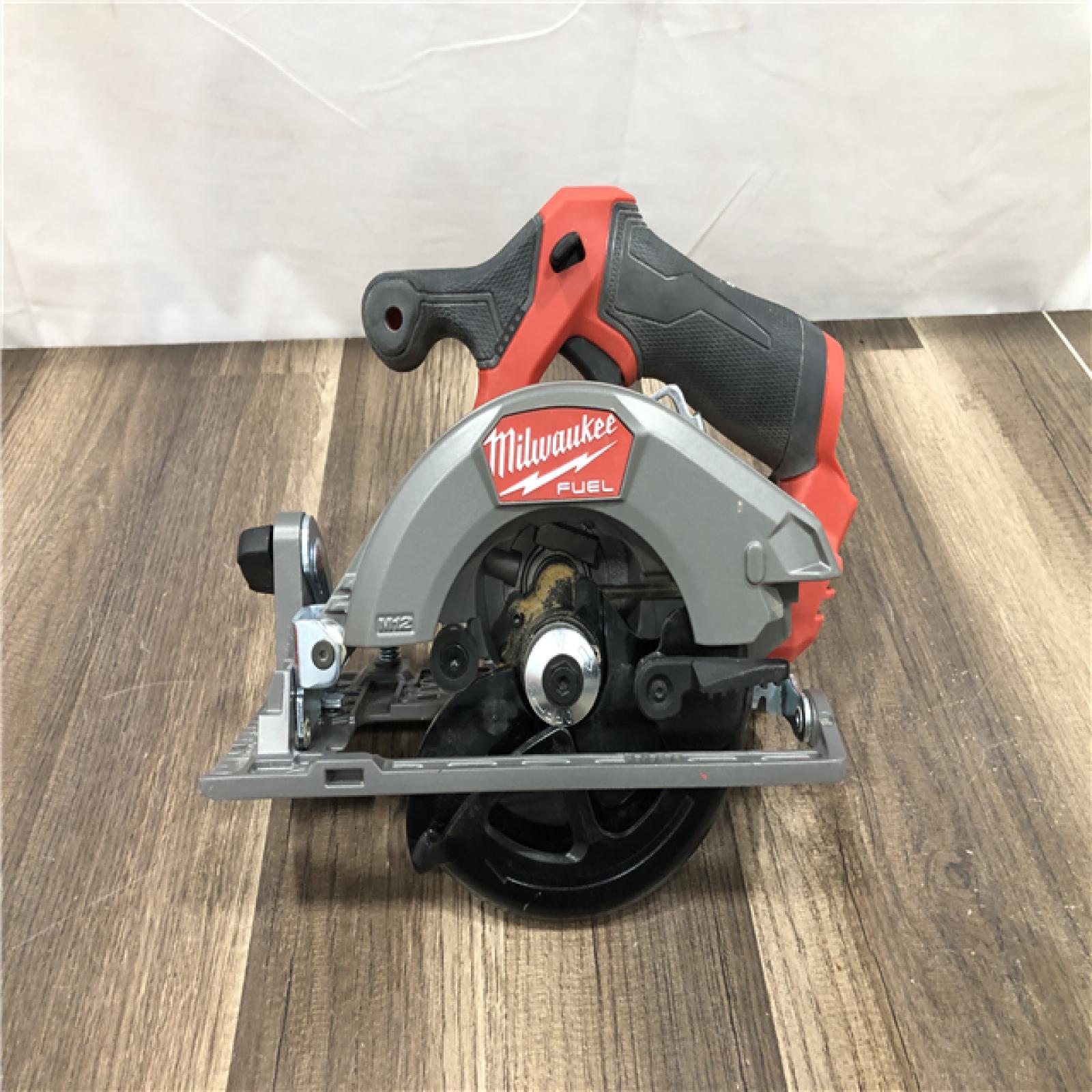 AS-IS Milwaukee FUEL 12V Lithium-Ion Brushless 5-3/8 in. Cordless Circular Saw (Tool-Only)