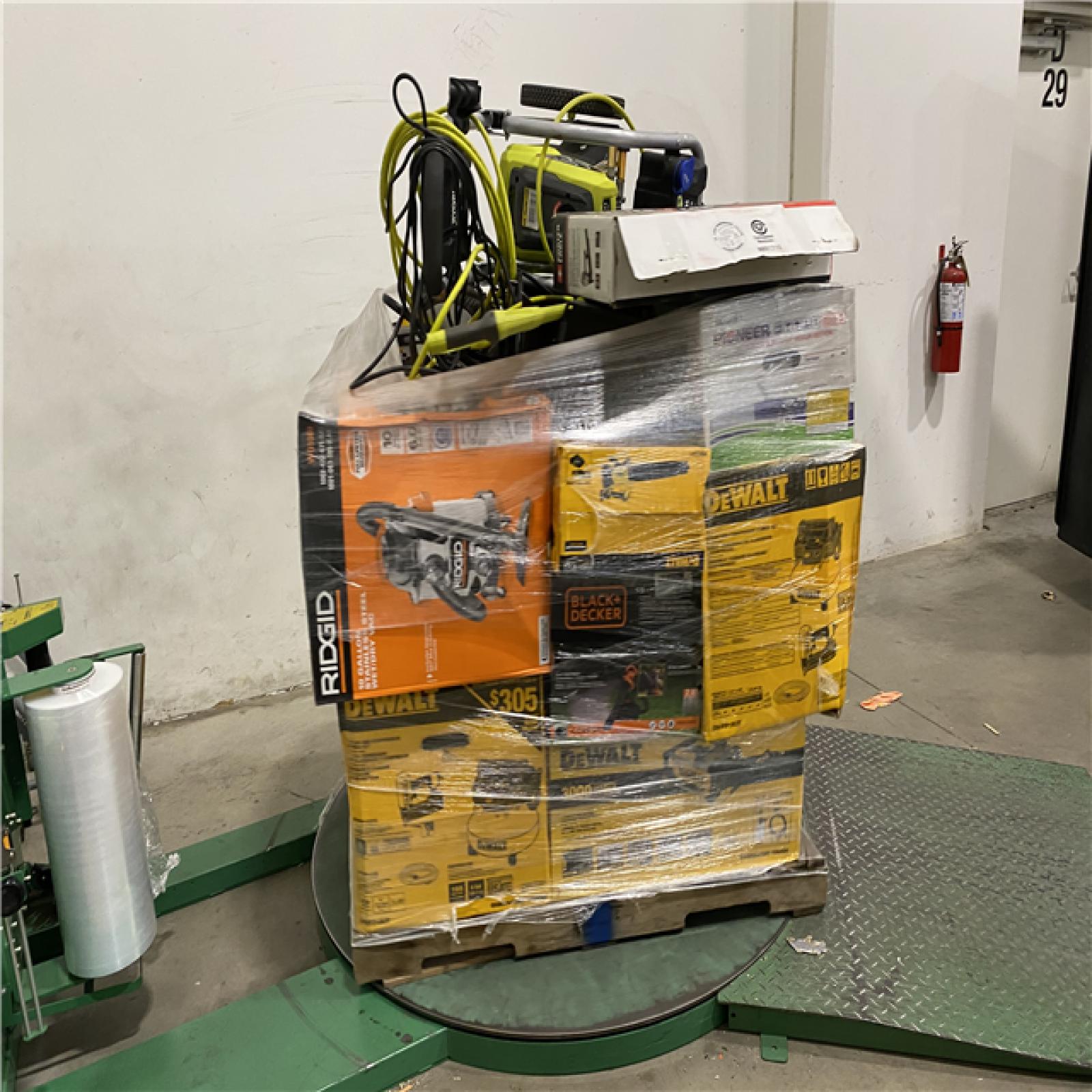 Dallas Location - As-Is Tool Pallet