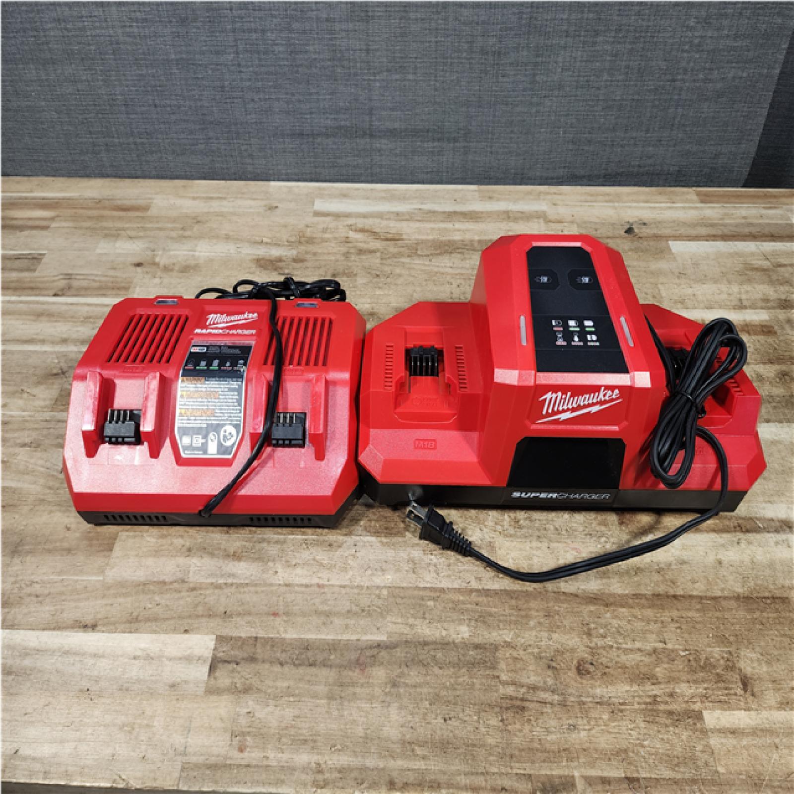 HOUSTON LOCATION - AS - IS MILWAUKEE BATTERY CHARGER PACK QTY - 2