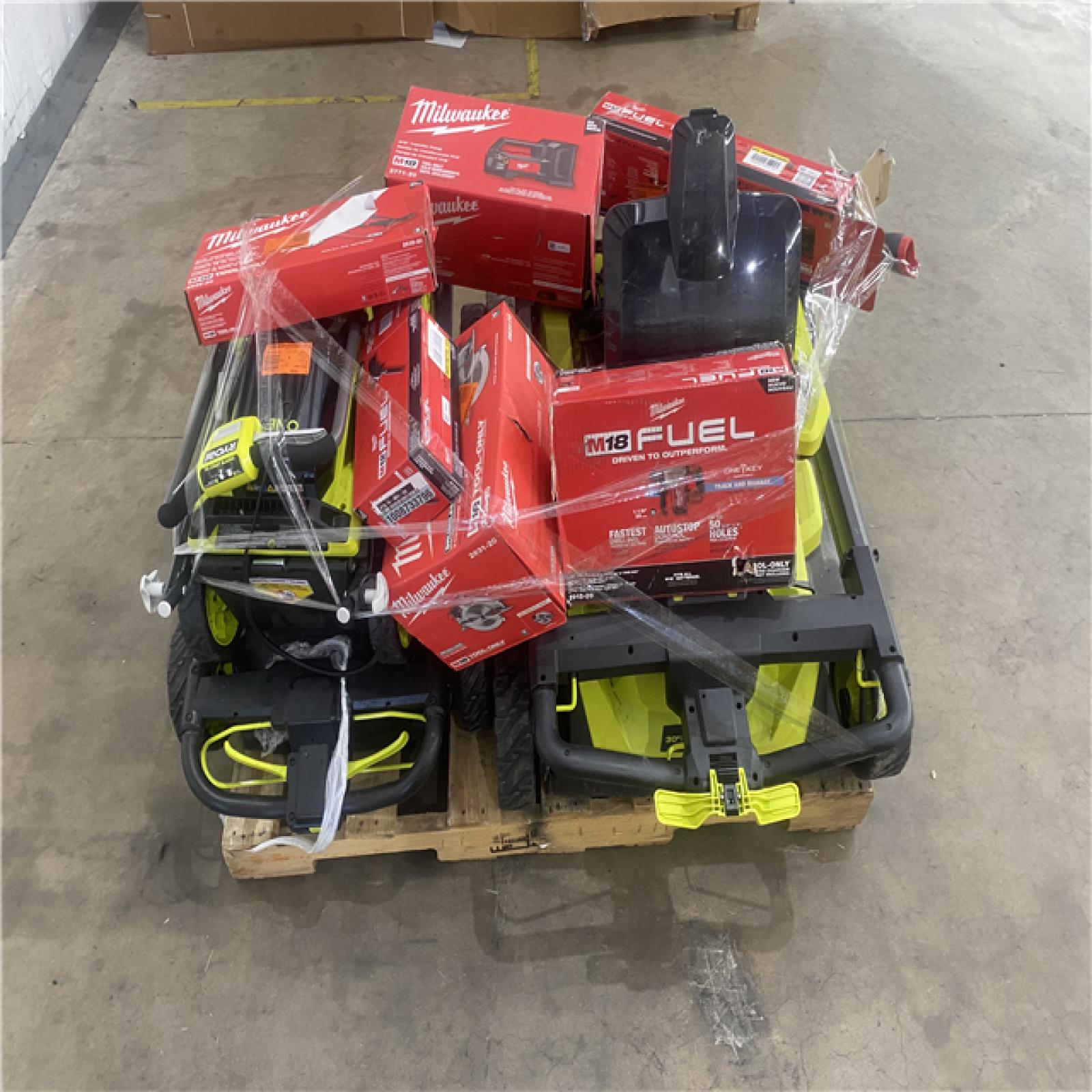 Houston Location AS IS - Tool Pallet