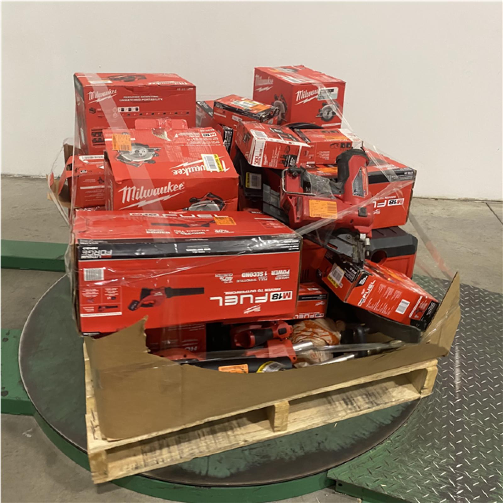 Dallas Location - As-Is Tool Pallet