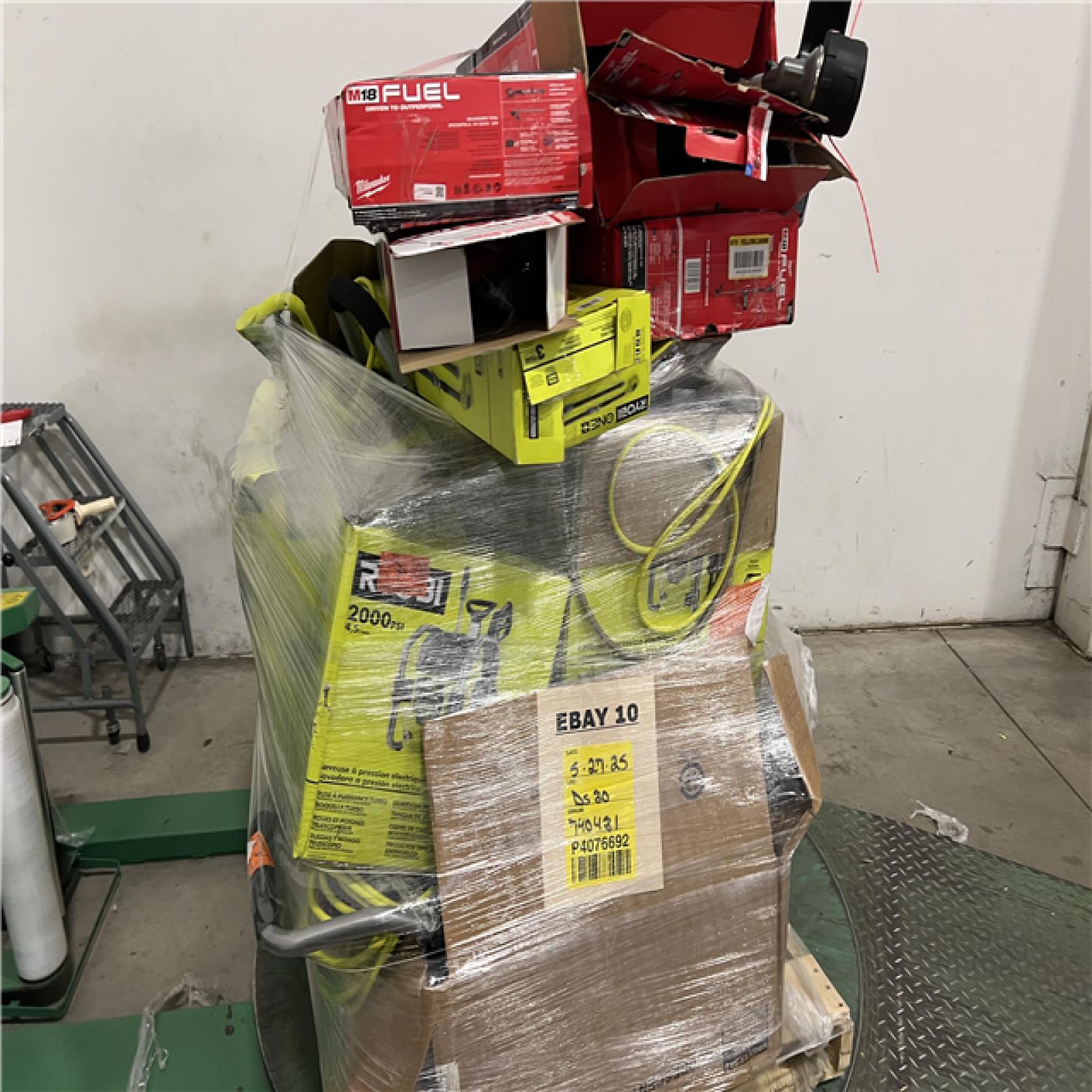 Dallas Location - As-Is Tool Pallet