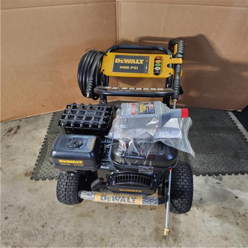 HOUSTON LOCATION - AS-IS DEWALT 4400 PSI 4.0 GPM Cold Water Gas Pressure Washer