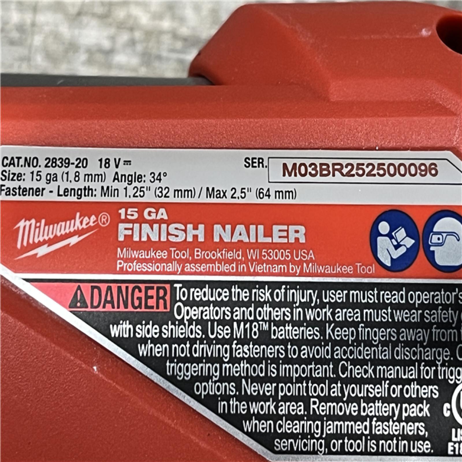 AS-IS Milwaukee FUEL 18-Volt Lithium-Ion Brushless Cordless Gen II 15-Gauge Angled Finish Nailer (Tool-Only)