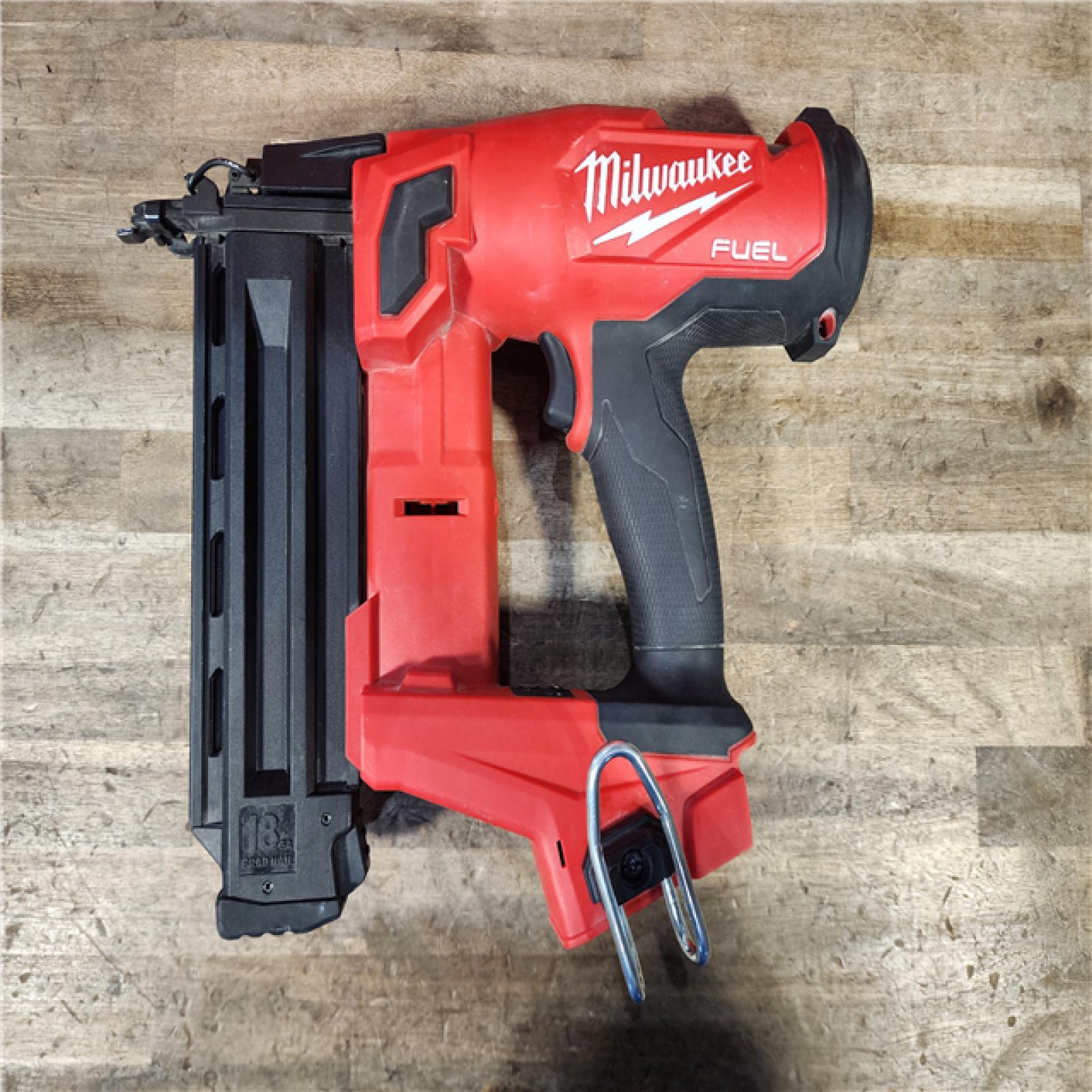 HOUSTON LOCATION - AS-IS Milwaukee M18 Fuel 18V Brushless 18-Gauge Brad Nailer 2746-20 (Bare Tool)