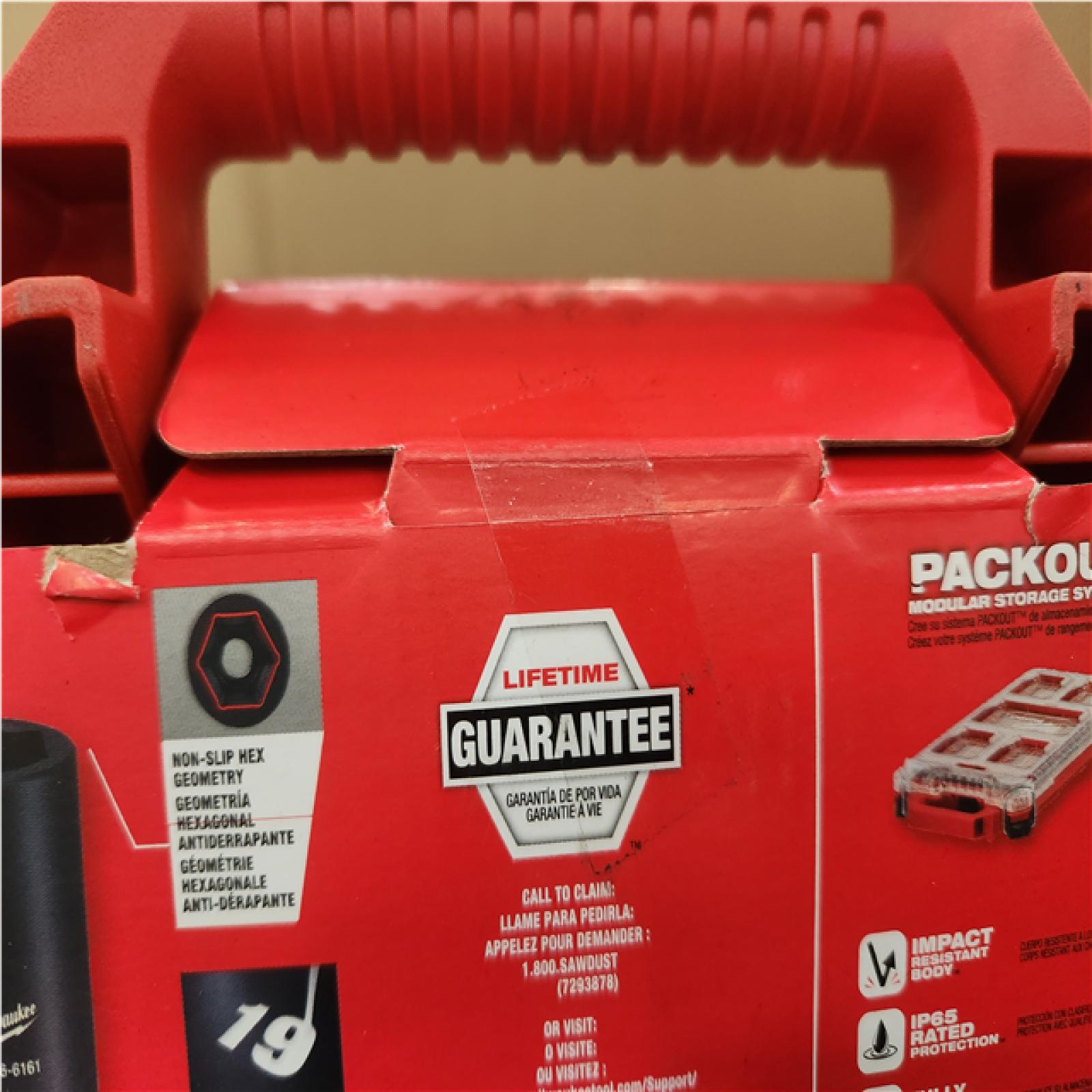 Phoenix NEW Milwaukee SHOCKWAVE Impact-Duty 3/8 in. Drive Metric Deep Well Impact PACKOUT Socket Set (19-Piece) (SEALED