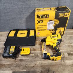 HOUSTON LOCATION - AS-IS (APPEARS LIKE NEW) DeWALT DCN681D1 20-Volt MAX 18ga Cordless Brushless Narrow Crown Stapler Kit