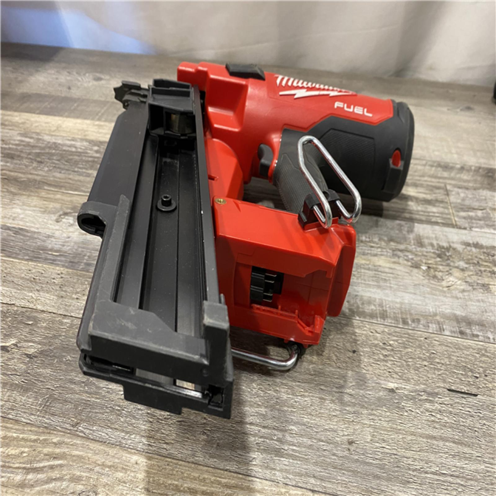 AS-IS Milwaukee FUEL 3-1/2 in. 18-Volt 21-Degree Lithium-Ion Brushless Cordless Framing Nailer (Tool-Only)