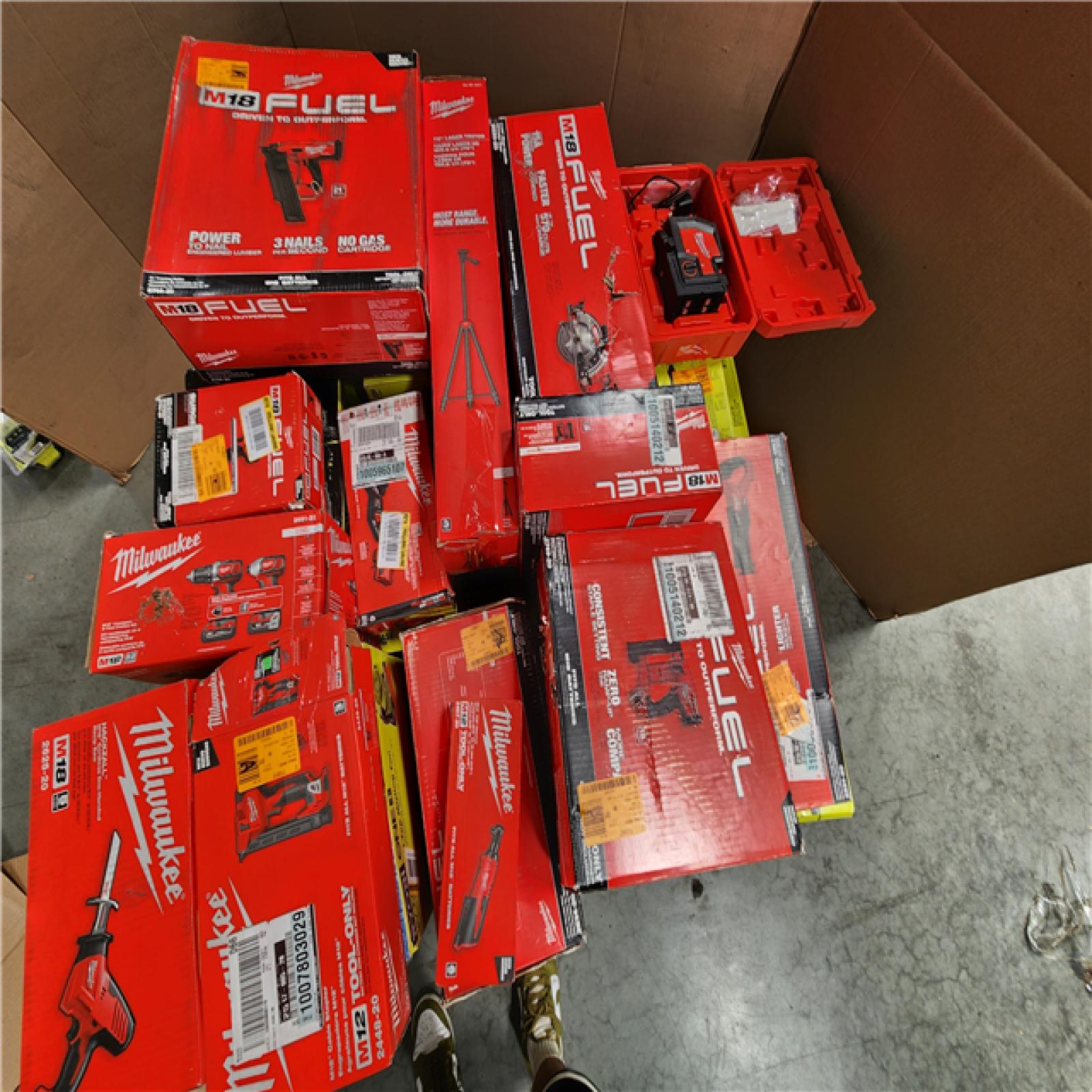 CALIFORNIA AS-IS TOOL PALLET