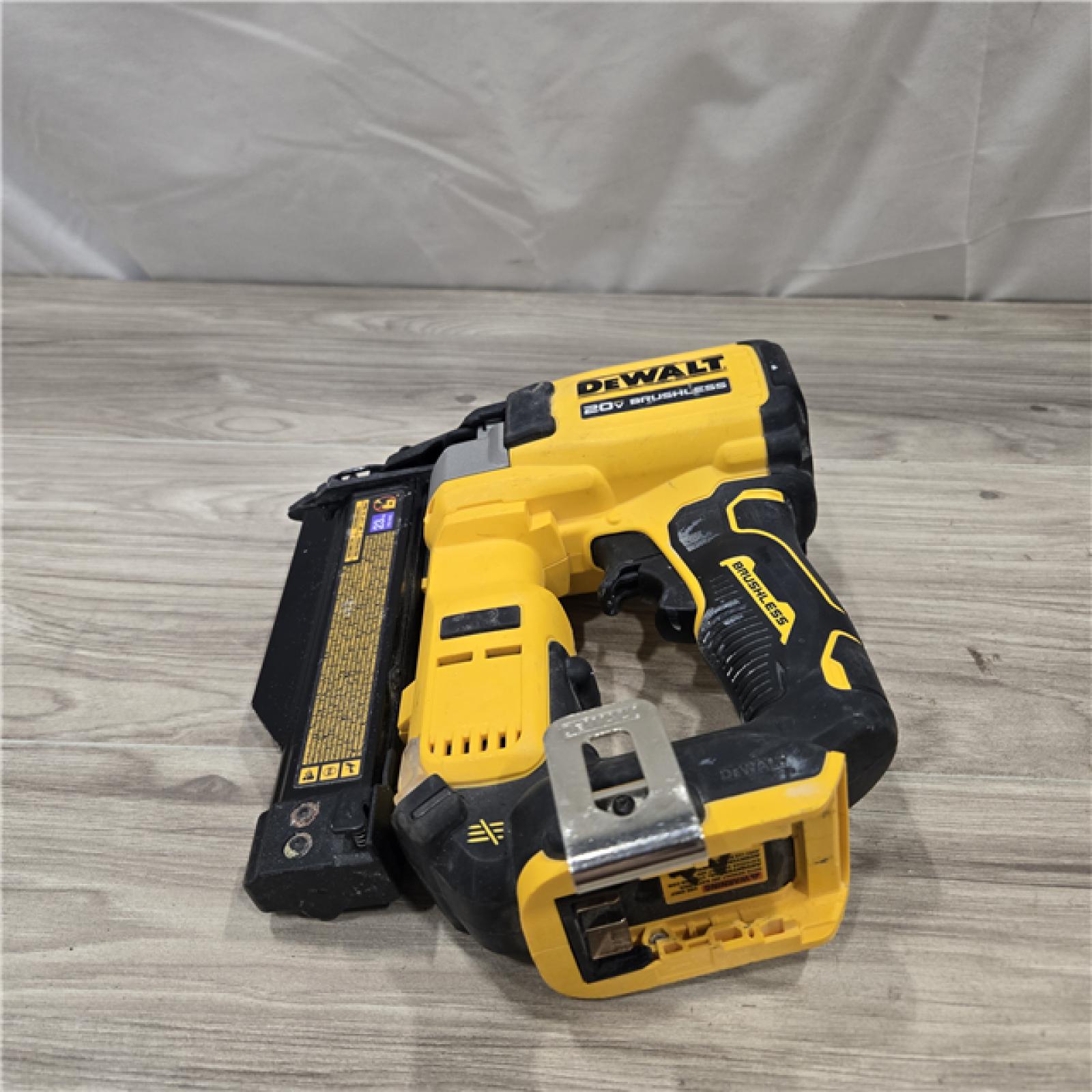 AS-IS DeWalt DCN623D1 20V MAX Atomic Compact Cordless Pin Nailer Kit