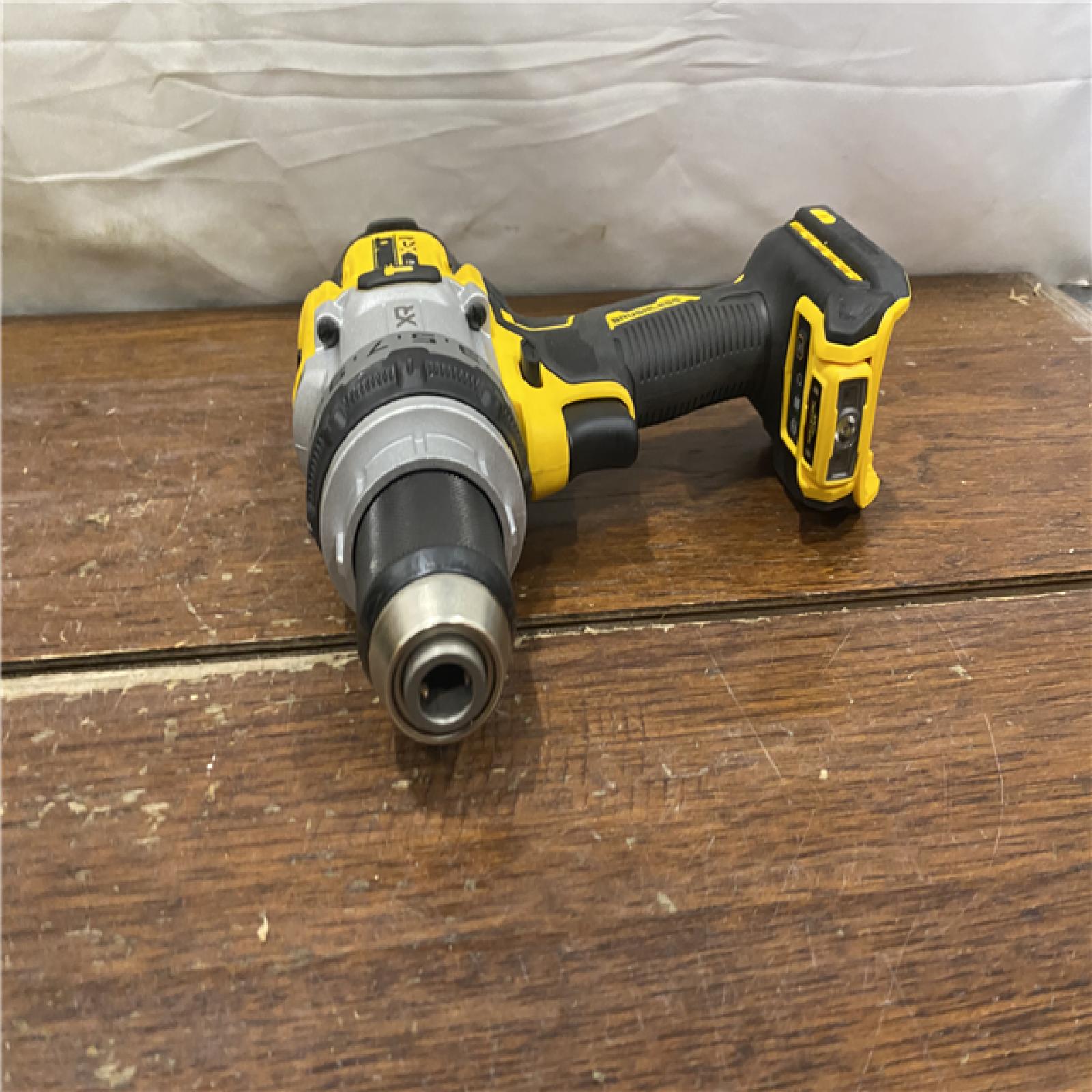 AS-IS DEWALT 20V XR Lithium-Ion Cordless Hammer Drill Kit with 8.0 Ah Battery, Charger and Kit Bag