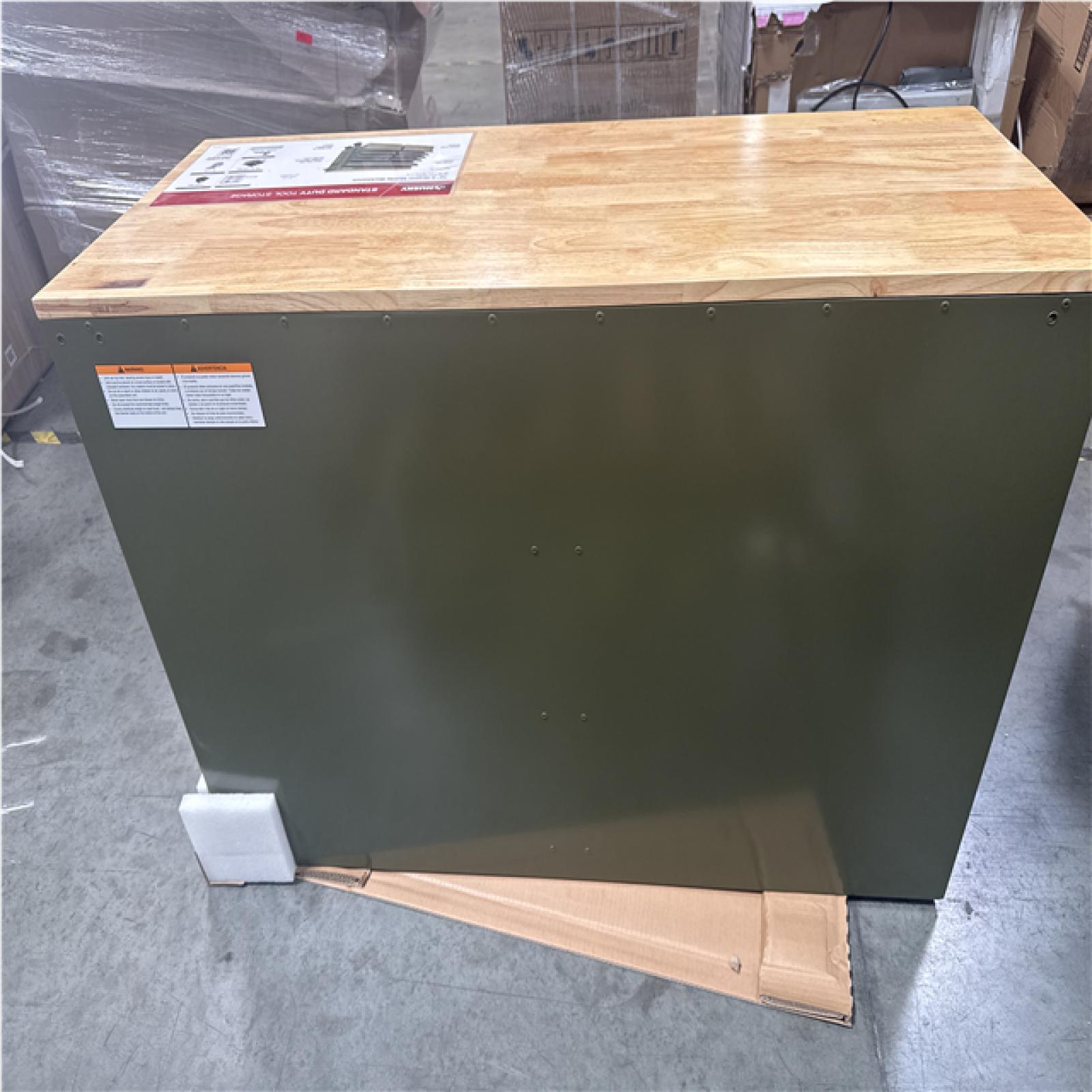 CALIFORNIA AS IS HUSKY 9 DRAWER WORKBENCH