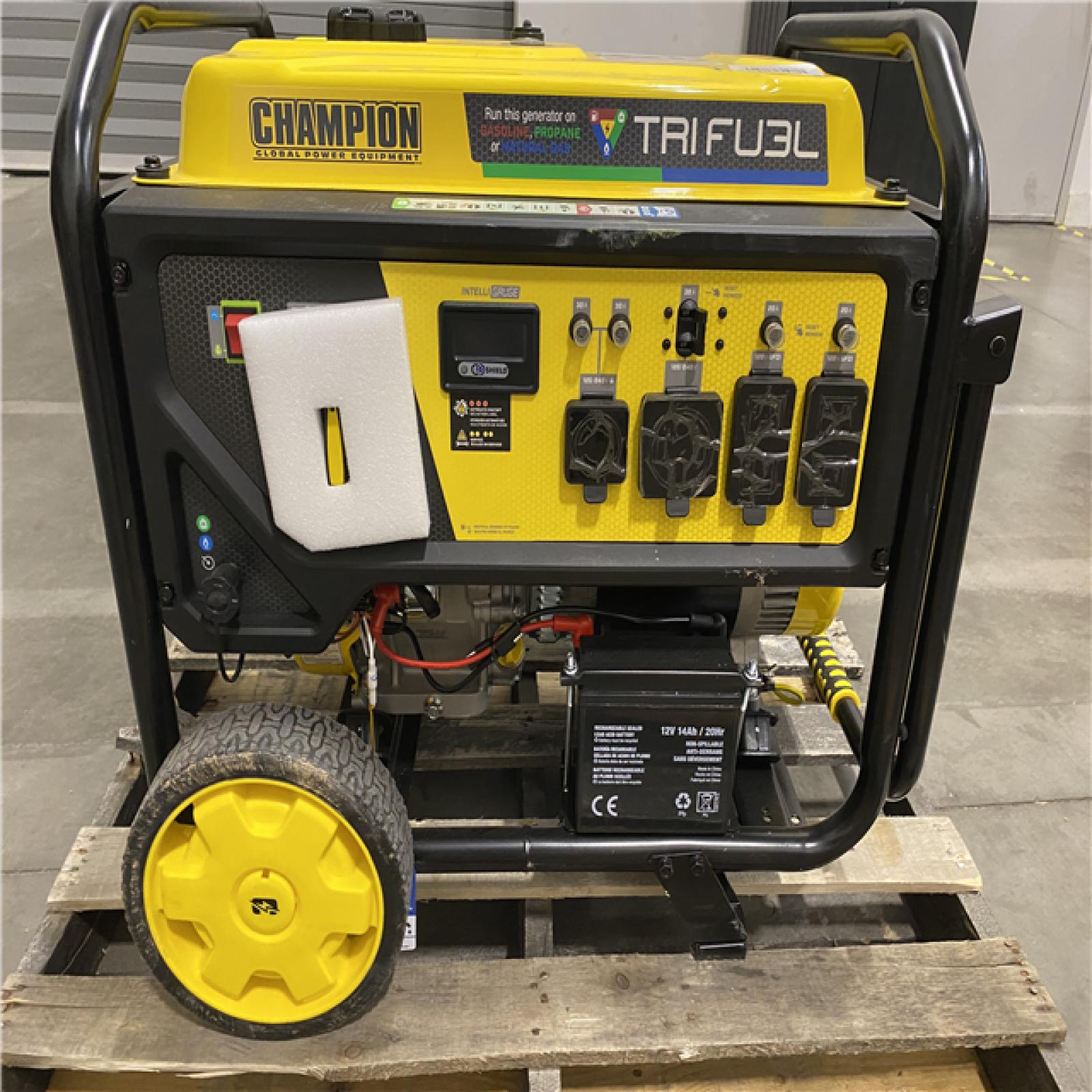 Dallas Location - As-IsChampion Power Equipment 11 500/9 200-WattGas Portable Generator