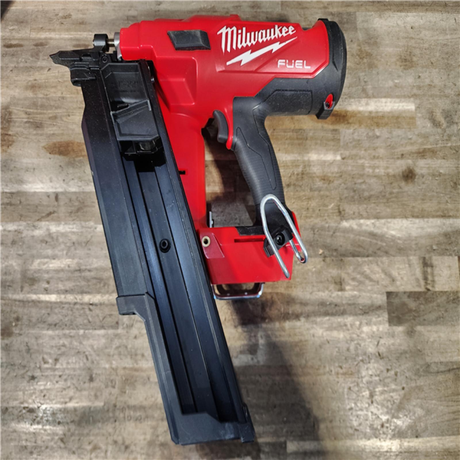 HOUSTON LOCATION - AS-IS Milwaukee 2744-20 M18 FUEL 3-1/2 in. 18V 21-Degree Lithium-Ion Brushless Cordless Framing Nailer (Tool-Only)