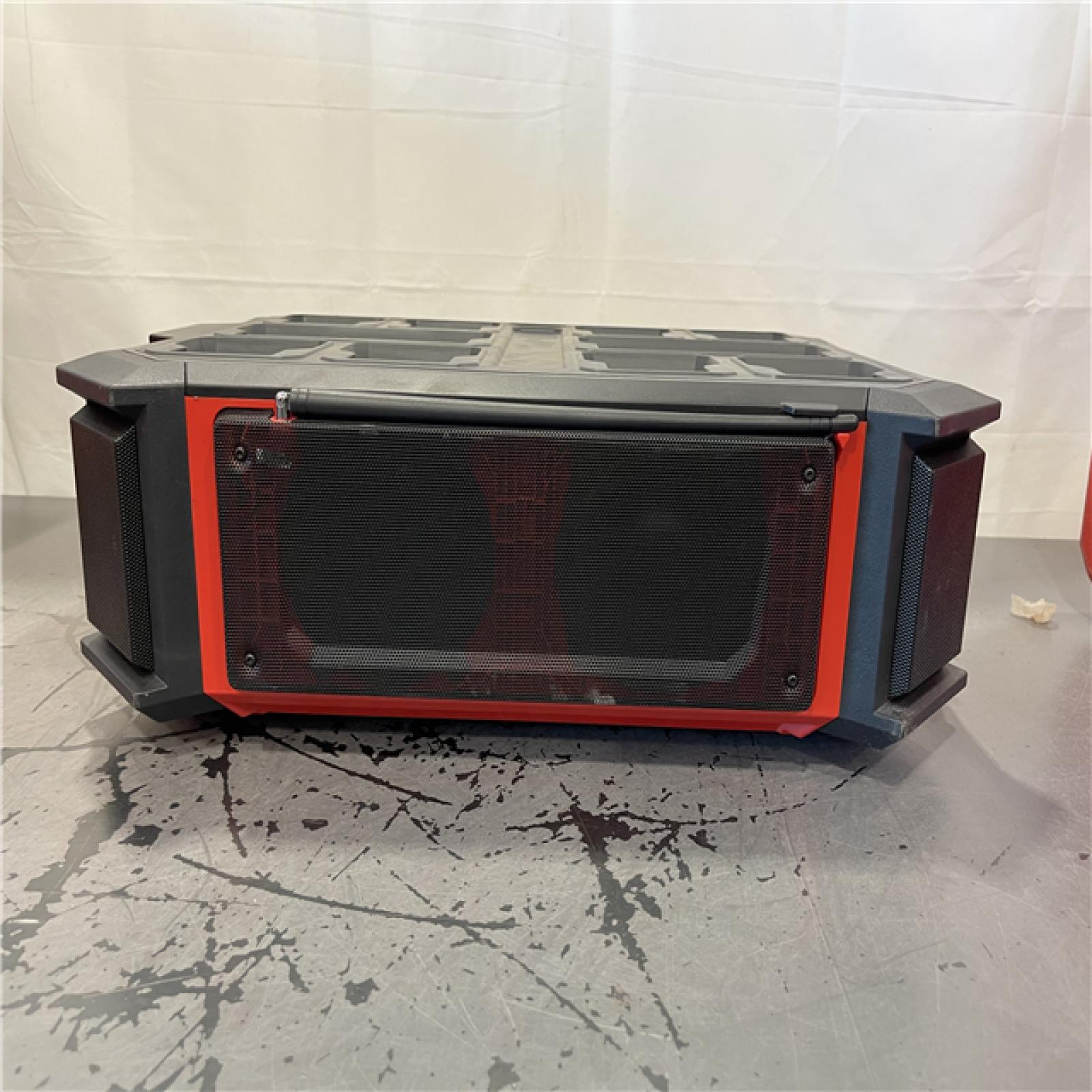 AS-IS- Milwaukee 18V M18 PACKOUT Lithium-Ion Cordless Radio  (Tool Only)