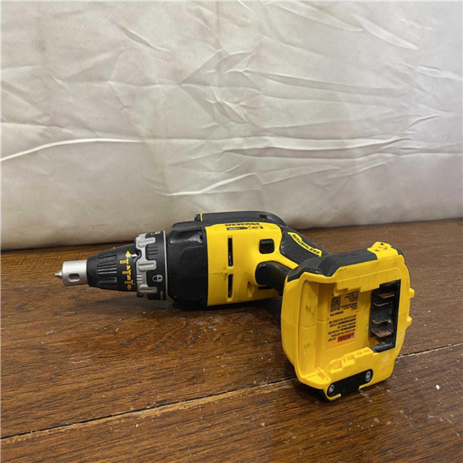 AS-IS DeWalt DCF630B 20V Cordless Brushless Screw Gun (Tool Only)