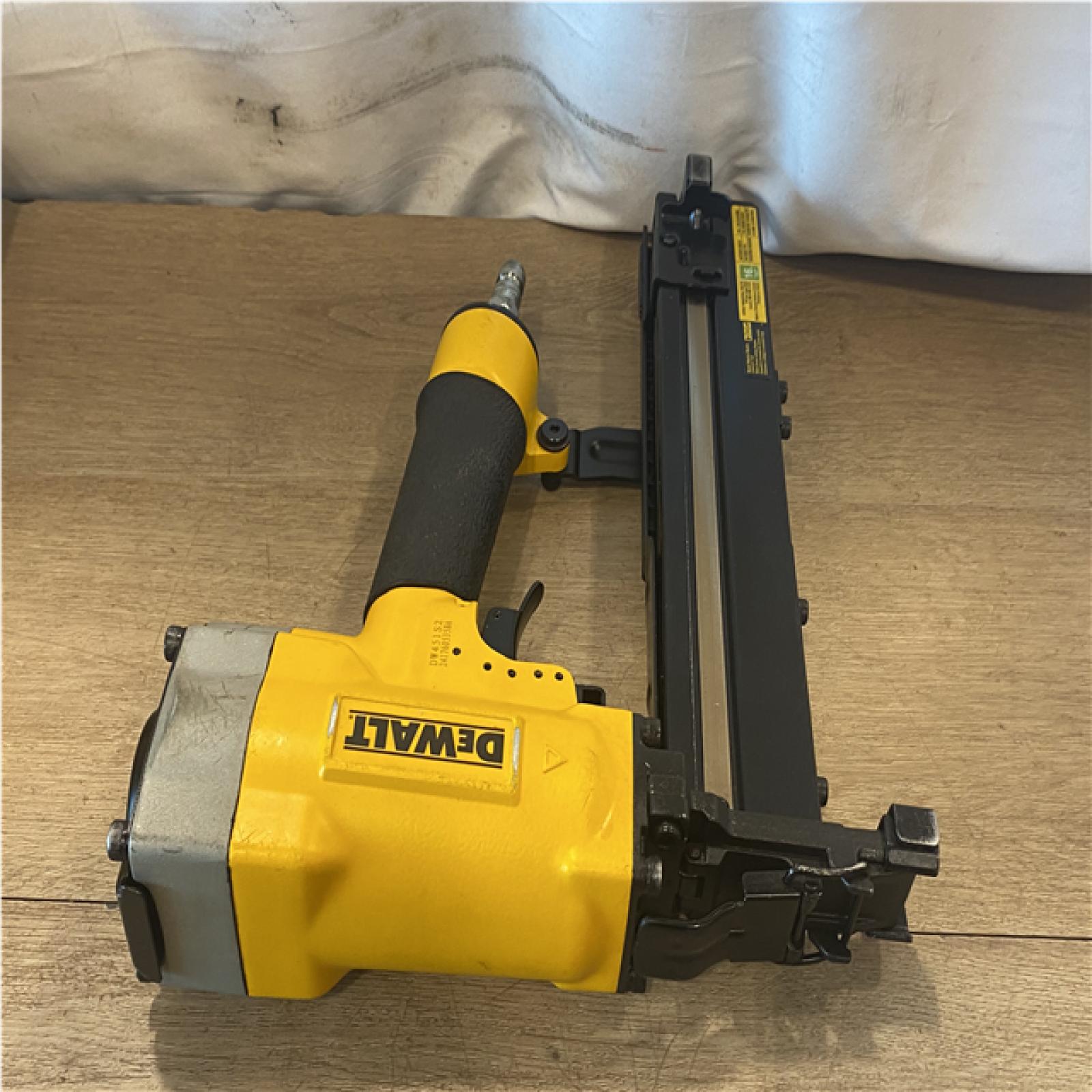 AS-IS DEWALT Corded Pneumatic 16-Gauge 1 in. Crown Lathing Stapler