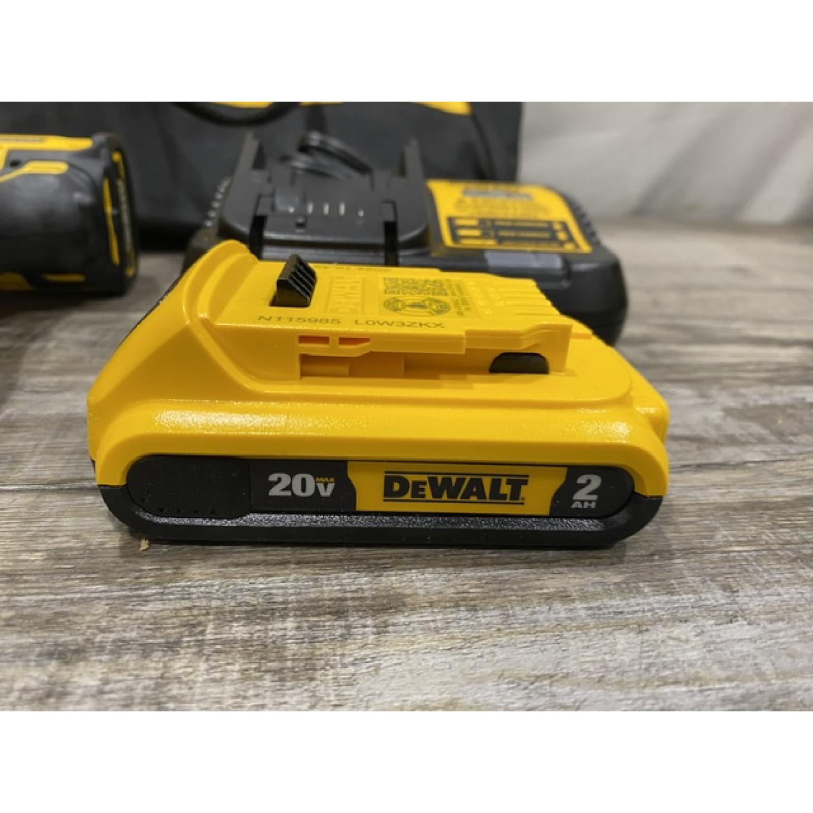 AS-IS DEWALT Atomic 20V Max Lithium-Ion Brushless Cordless Compact 1/4 in. Impact Driver Kit