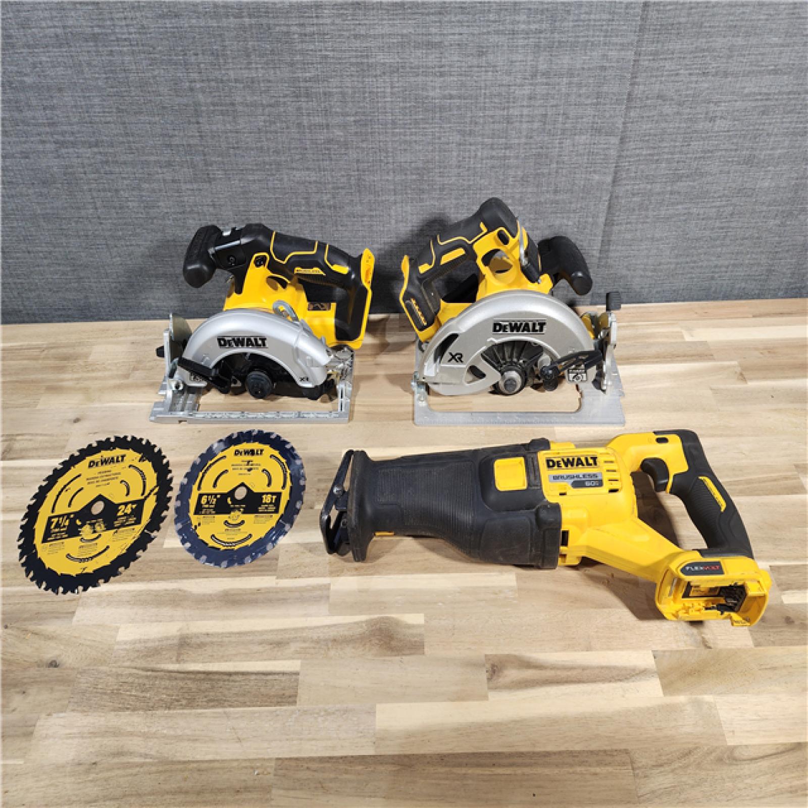 HOUSTON LOCATION - AS-IS DEWALT 3 TOOL COMBO