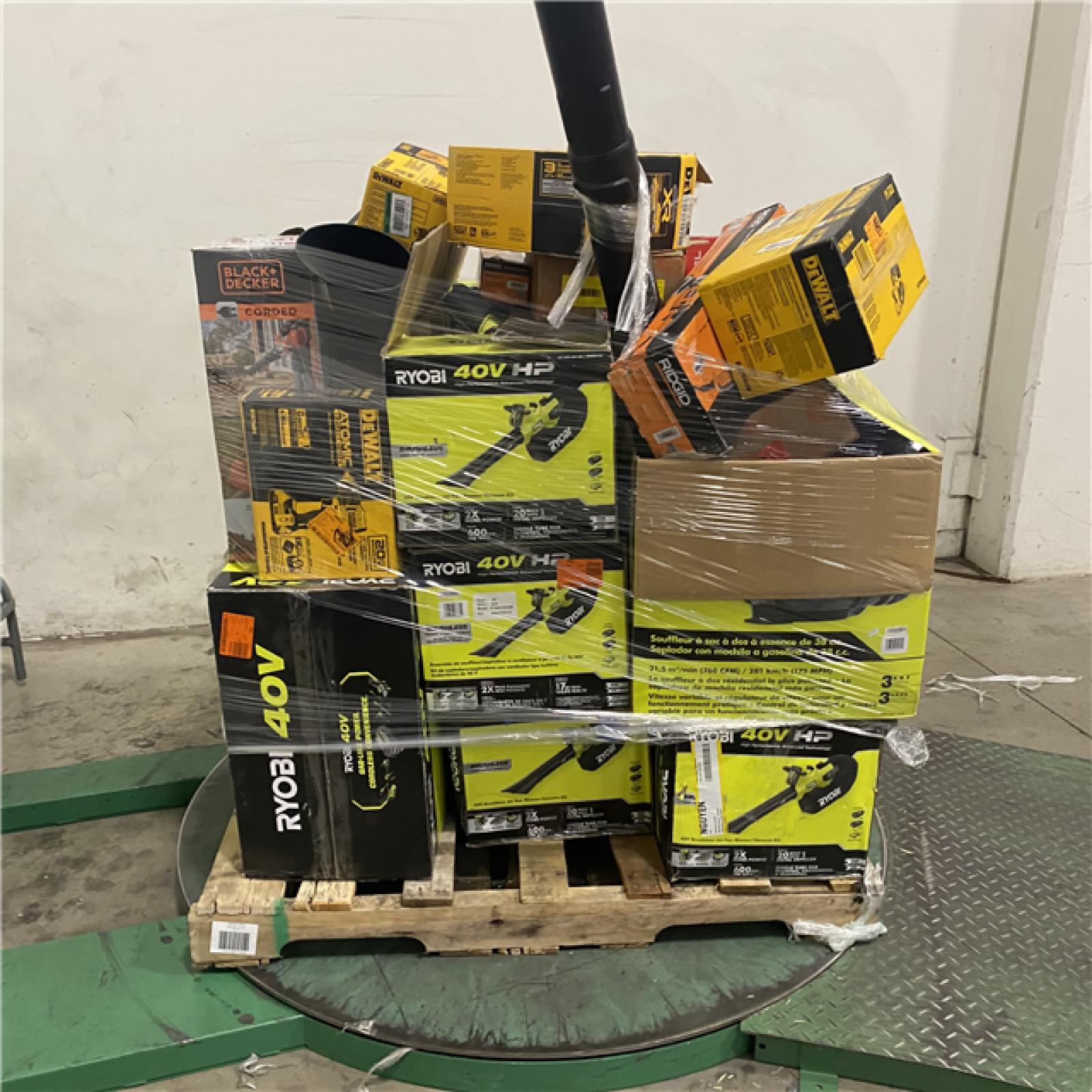 Dallas Location - As-Is Tool Pallet