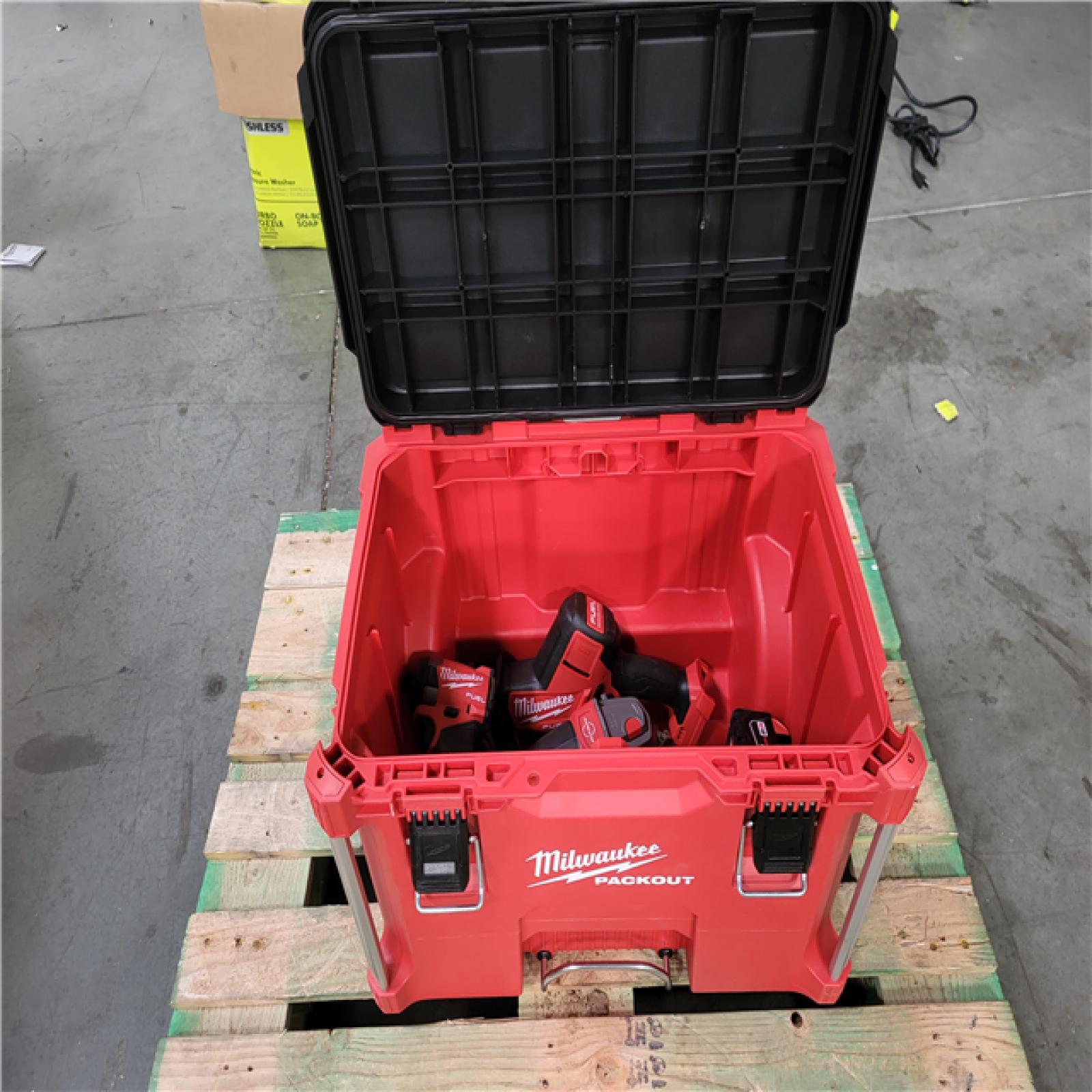 CALIFORNIA AS-IS MILWAUKEE M18 4-TOOL PACKOUT KIT