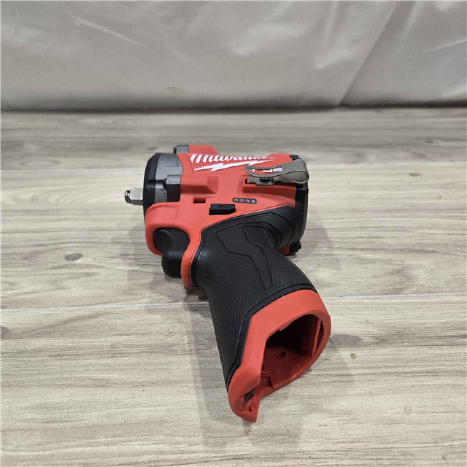 AS-IS Milwaukee M12 FUEL 12V Li-Ion Cordless Stubby 3/8 in. Impact Wrench Kit