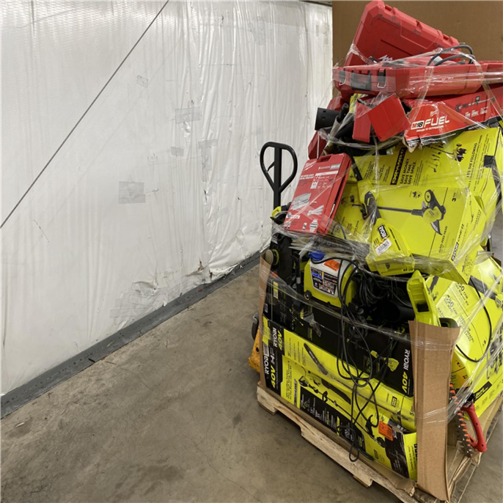 Houston Location AS IS - Tool Pallet